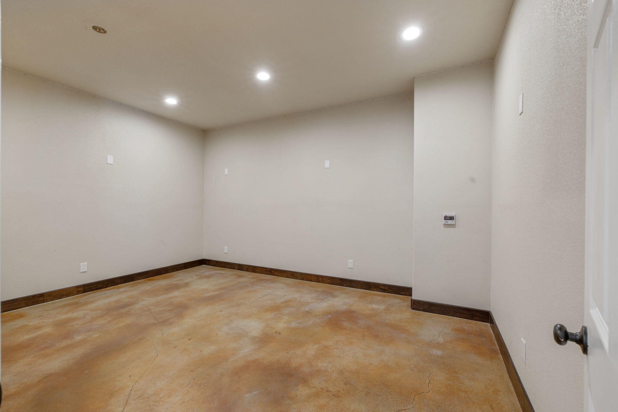 14010 Avenue 400