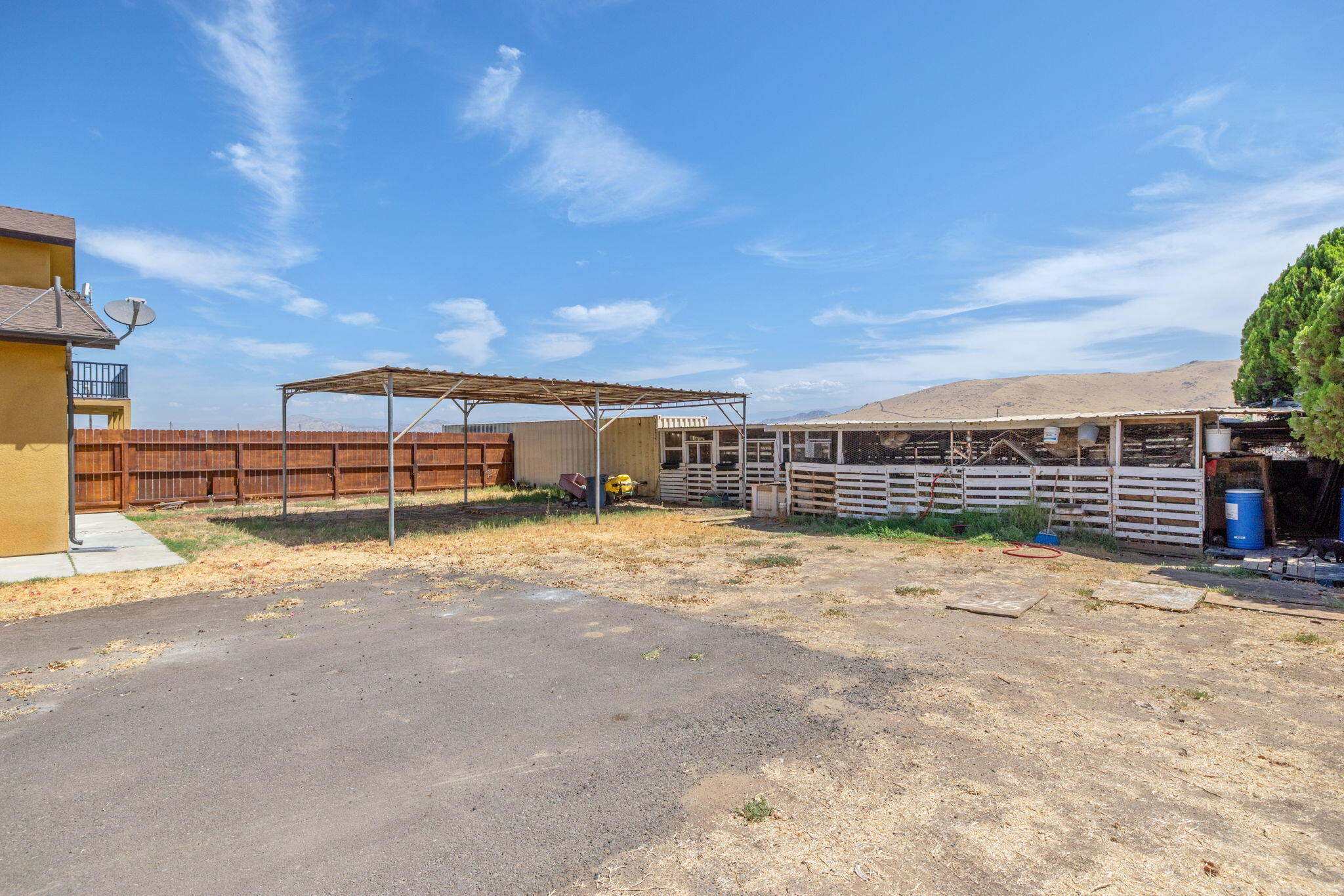 14010 Avenue 400