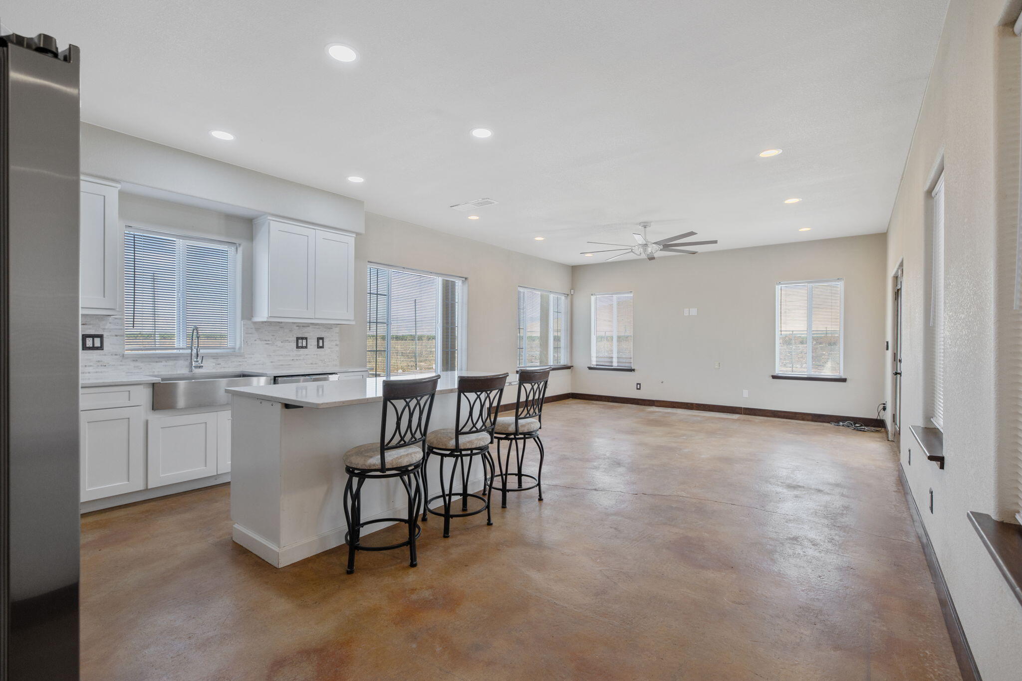 14010 Avenue 400