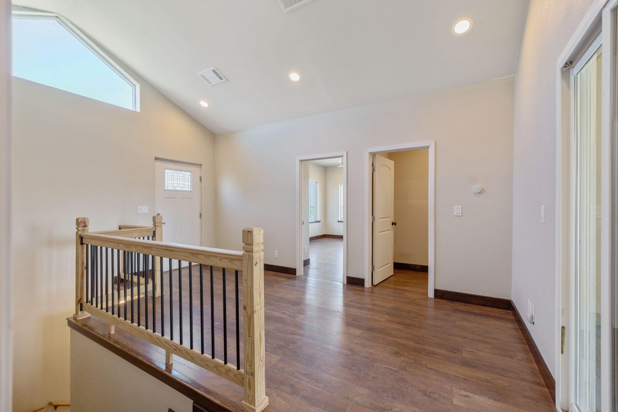 14010 Avenue 400