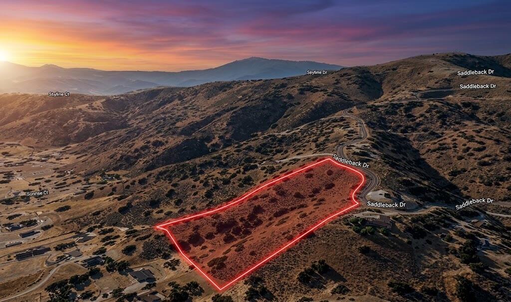 Saddleback Drive