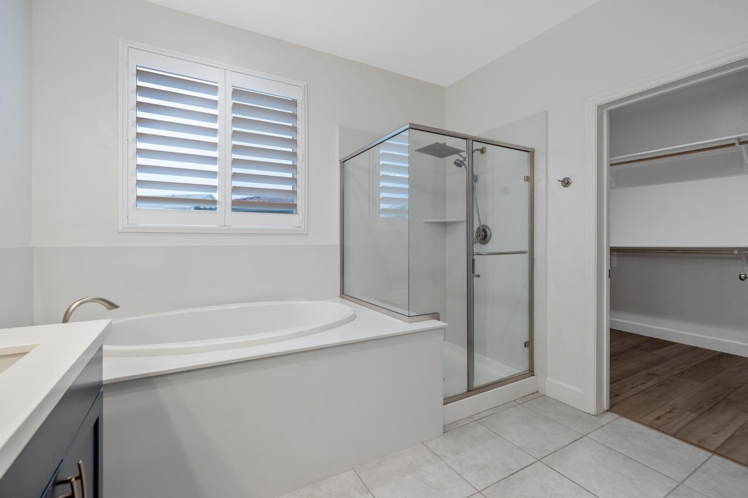801 Howard