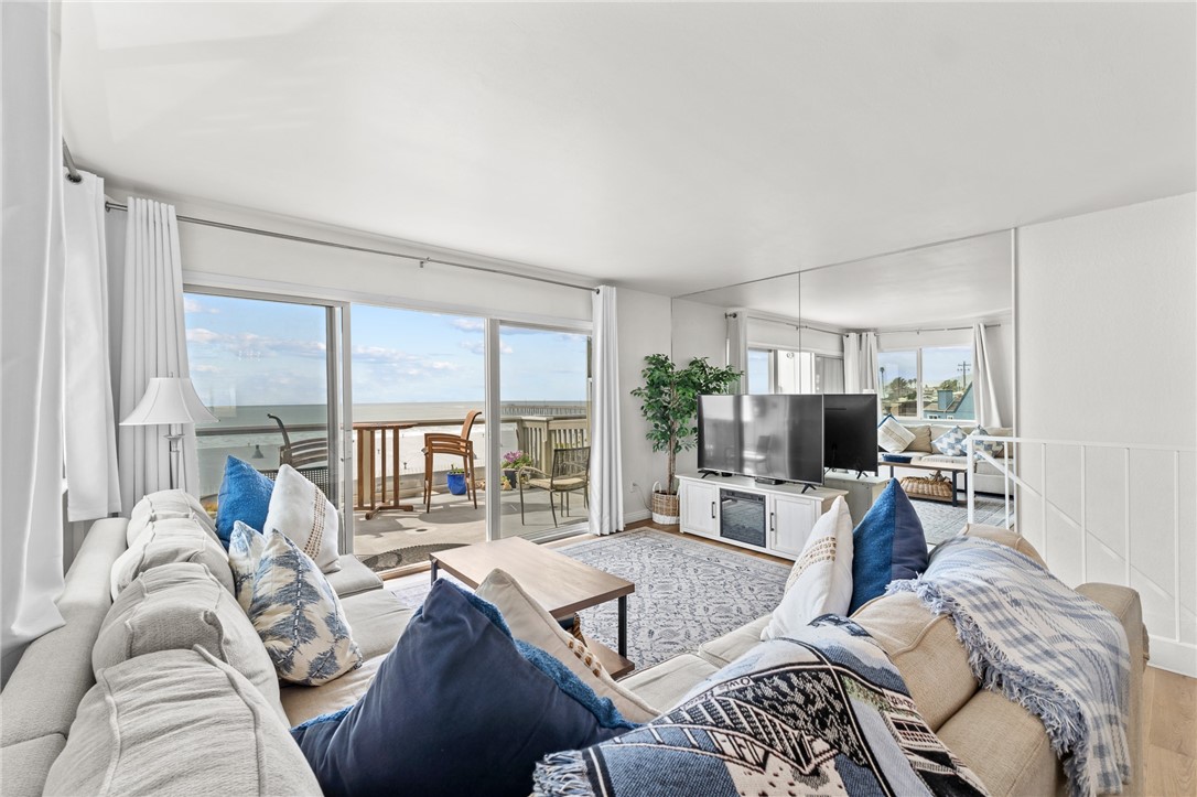 77 N Ocean Avenue 12
