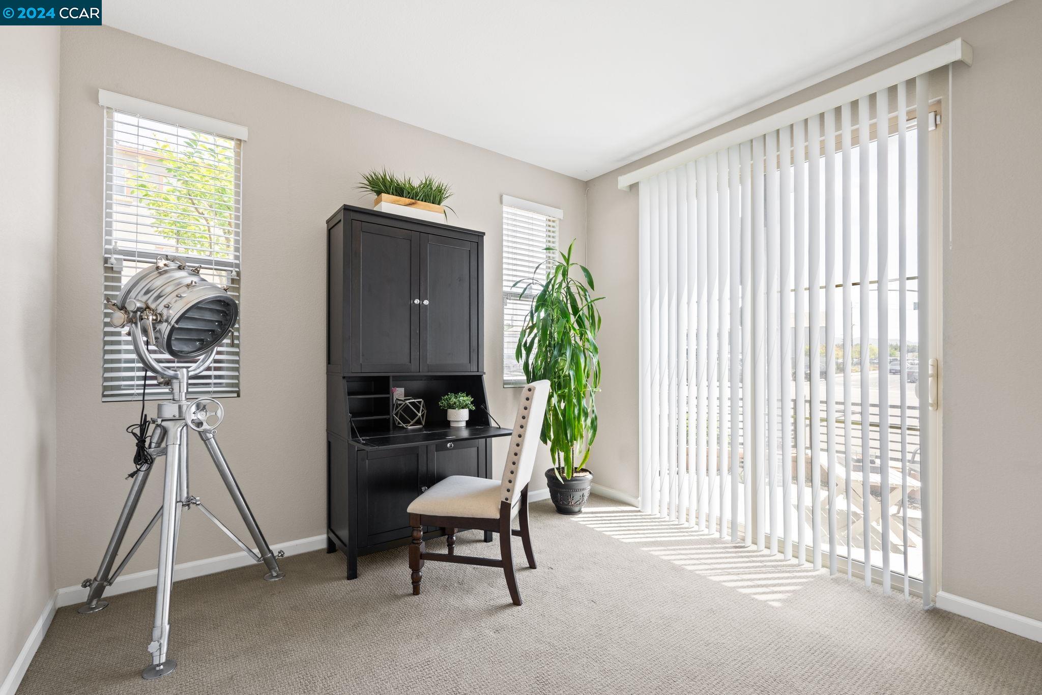 2899 Patcham Cmn