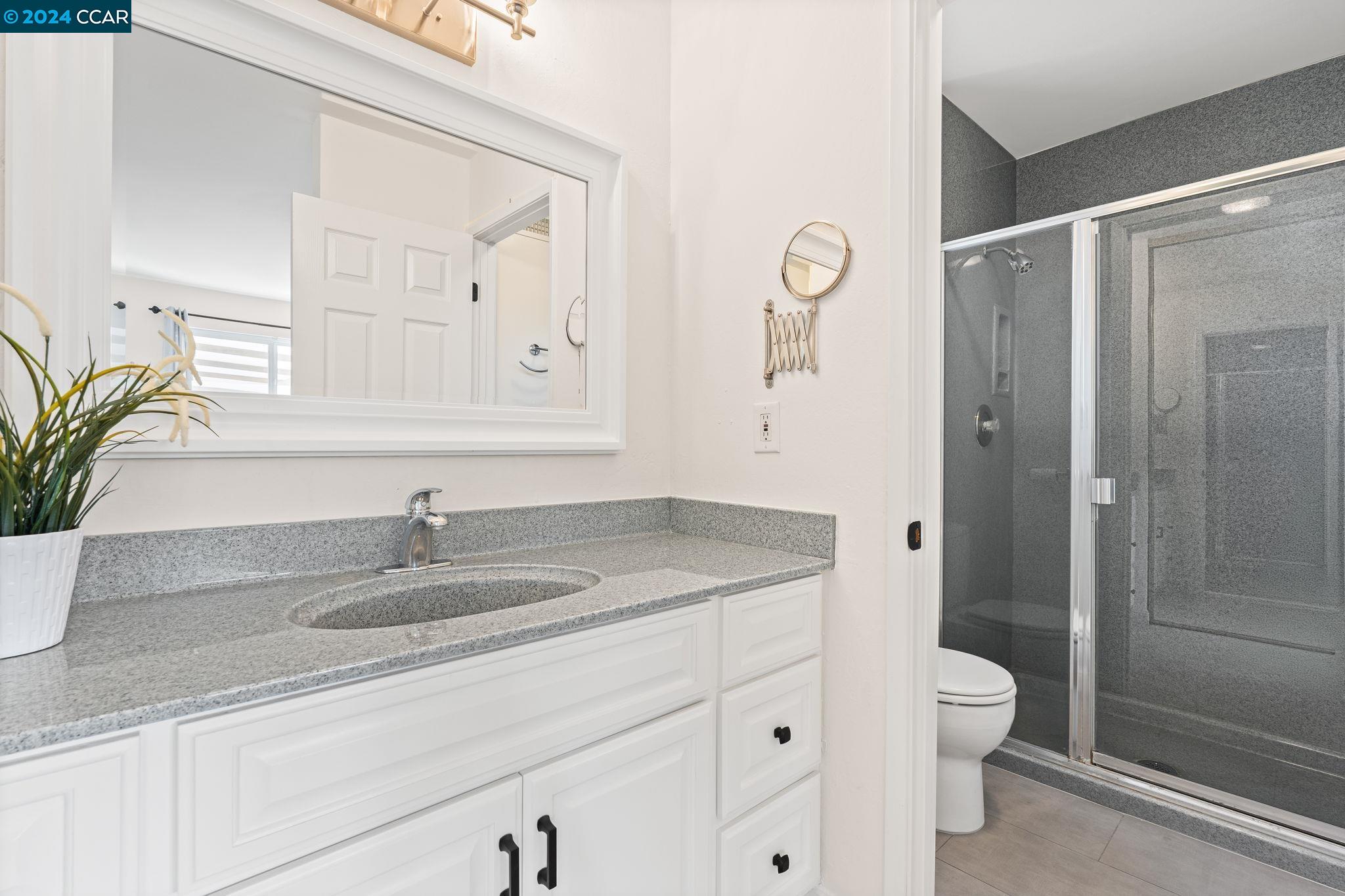 3302 Harpers Ferry Ct