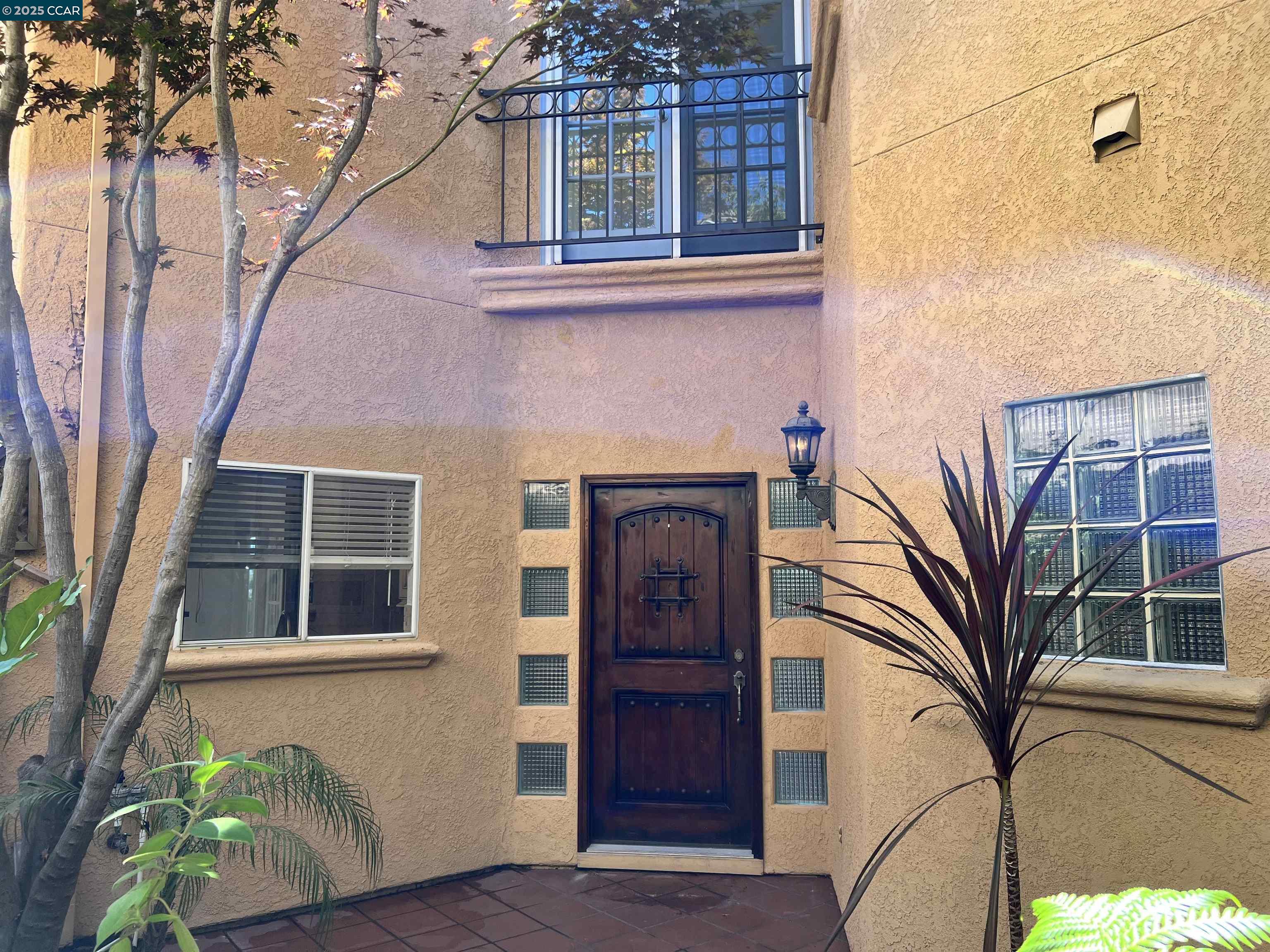 120 Cortona Dr