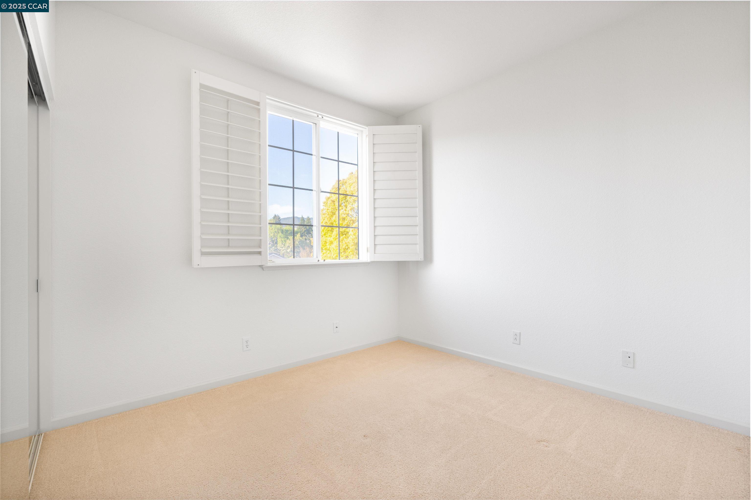 42 Lily Ct