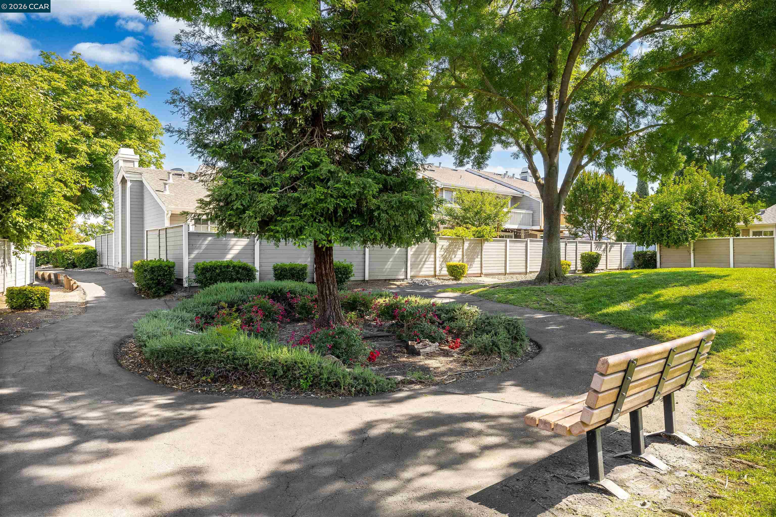 4753 Apple Tree Common