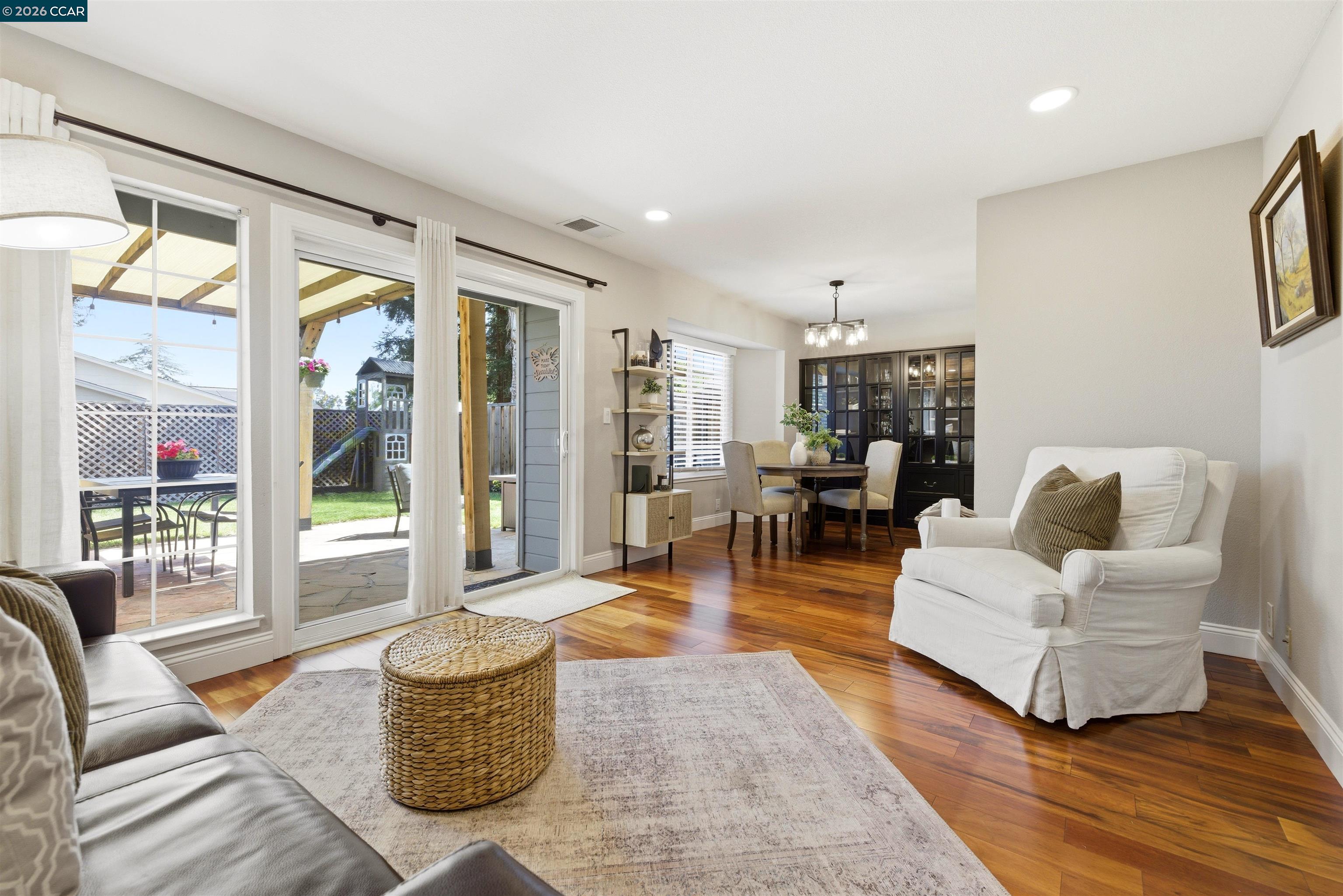 4753 Apple Tree Common