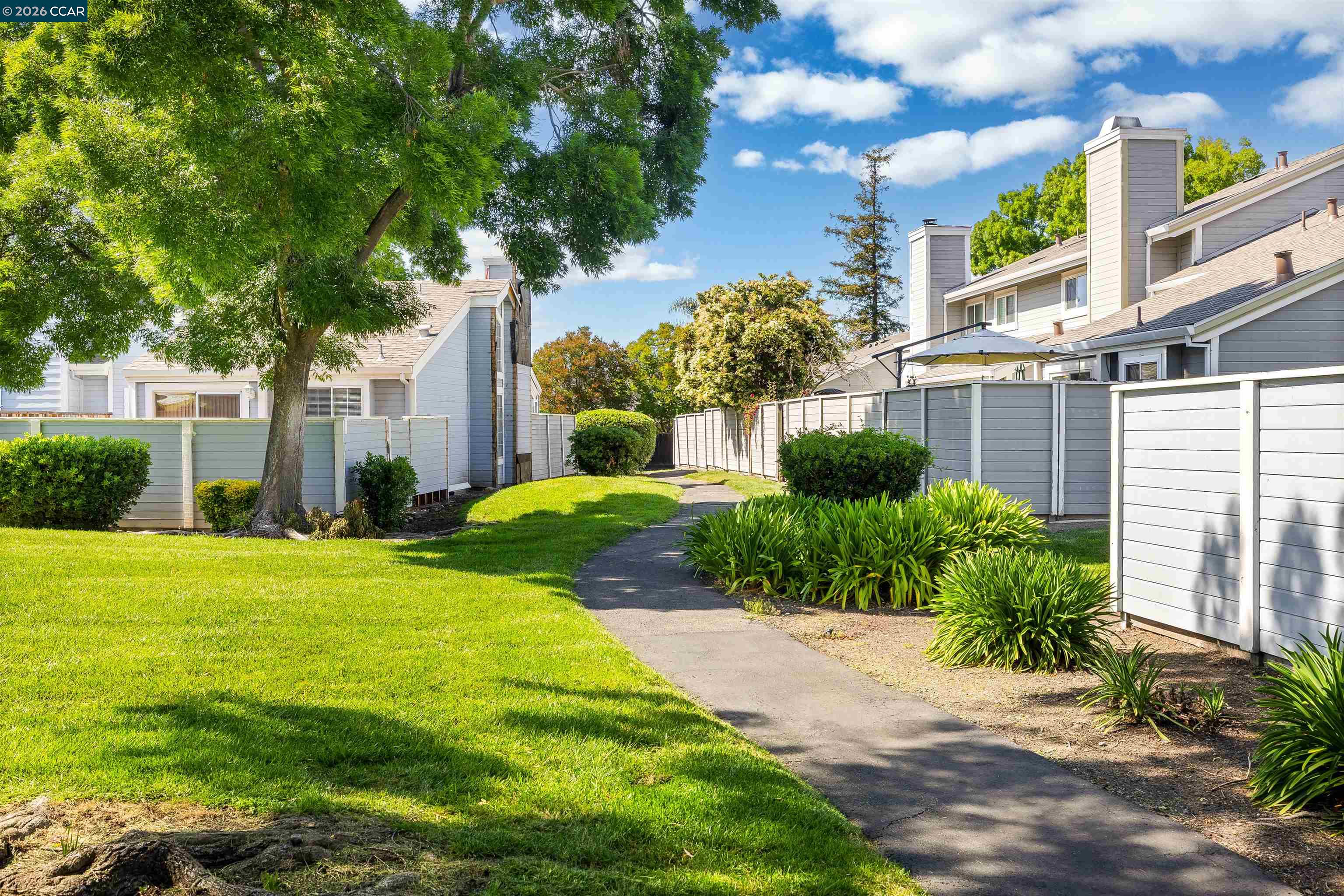 4753 Apple Tree Common