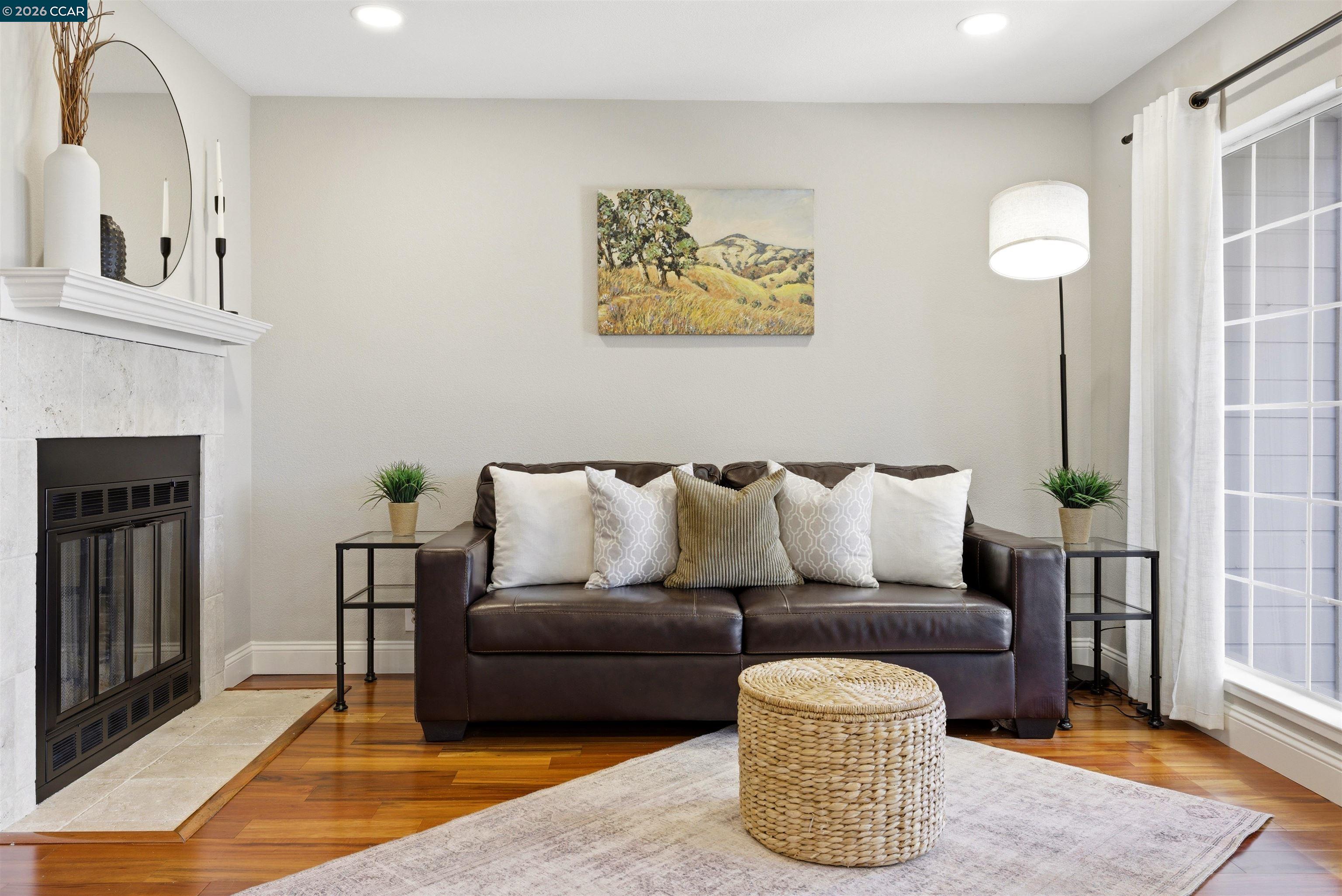 4753 Apple Tree Common