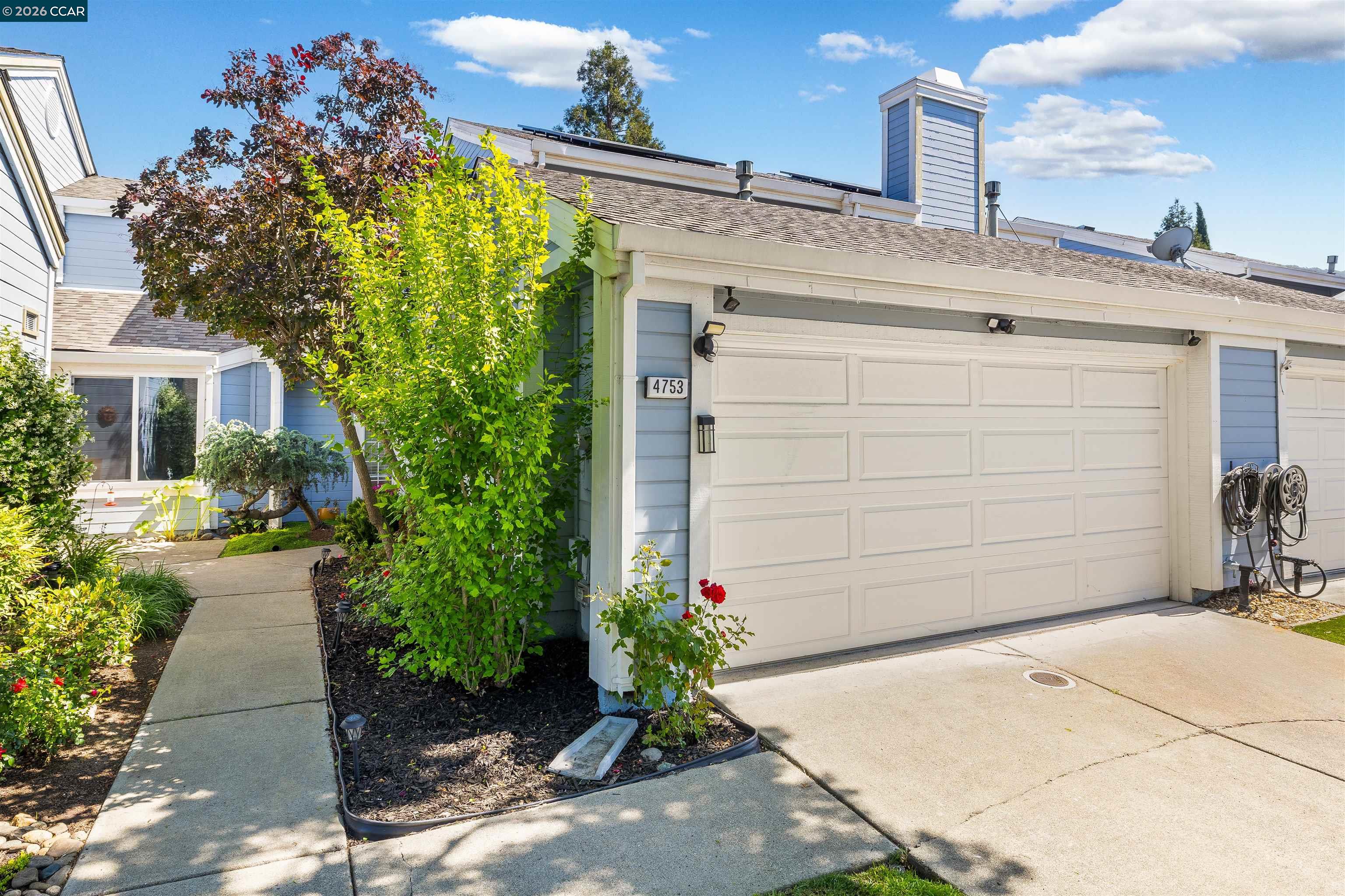 4753 Apple Tree Common