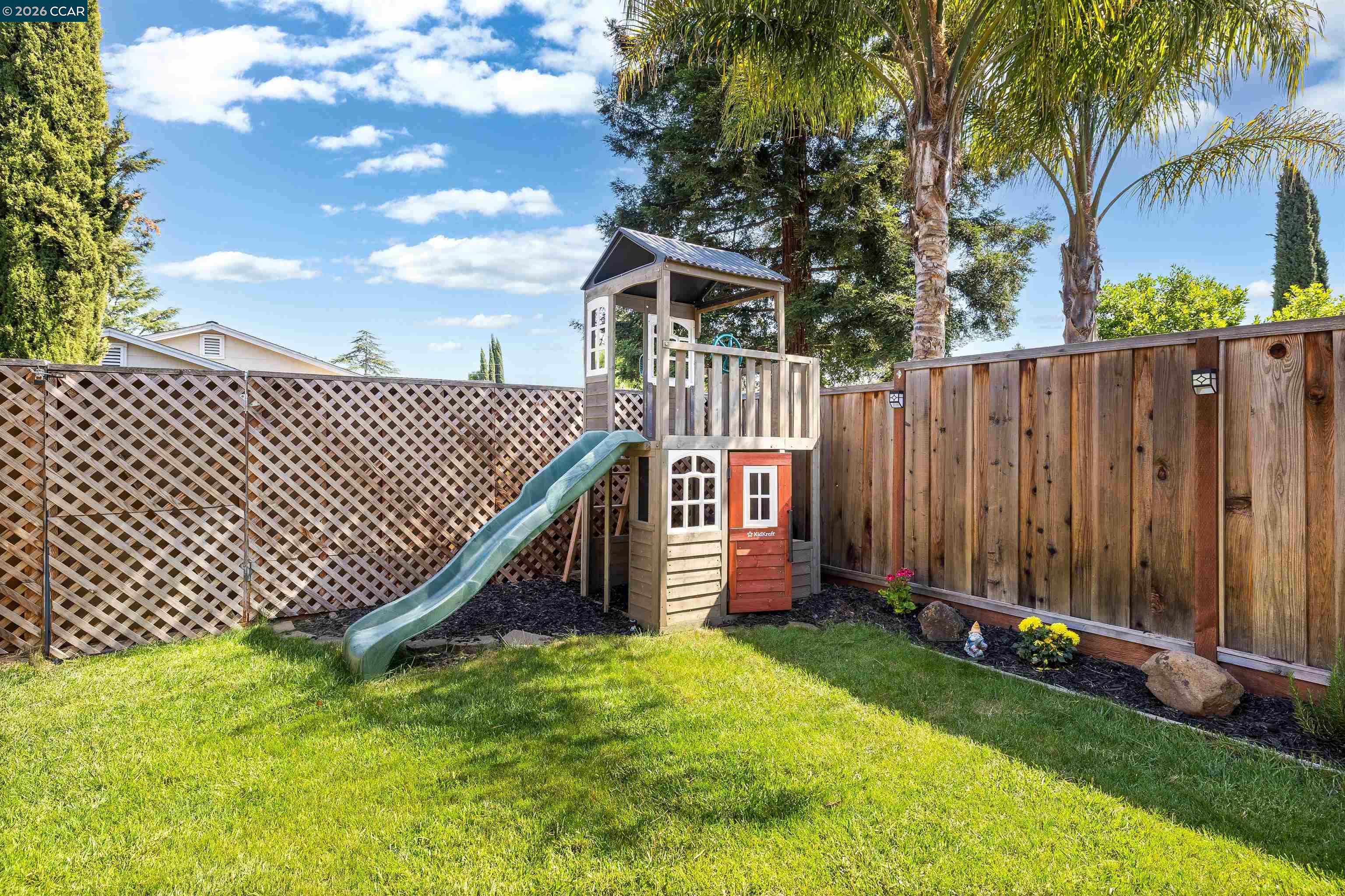 4753 Apple Tree Common