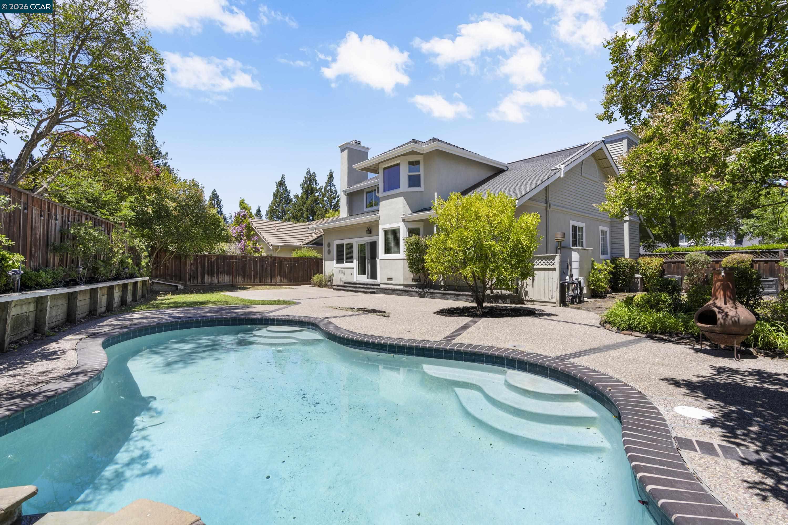 3 Dover Court
