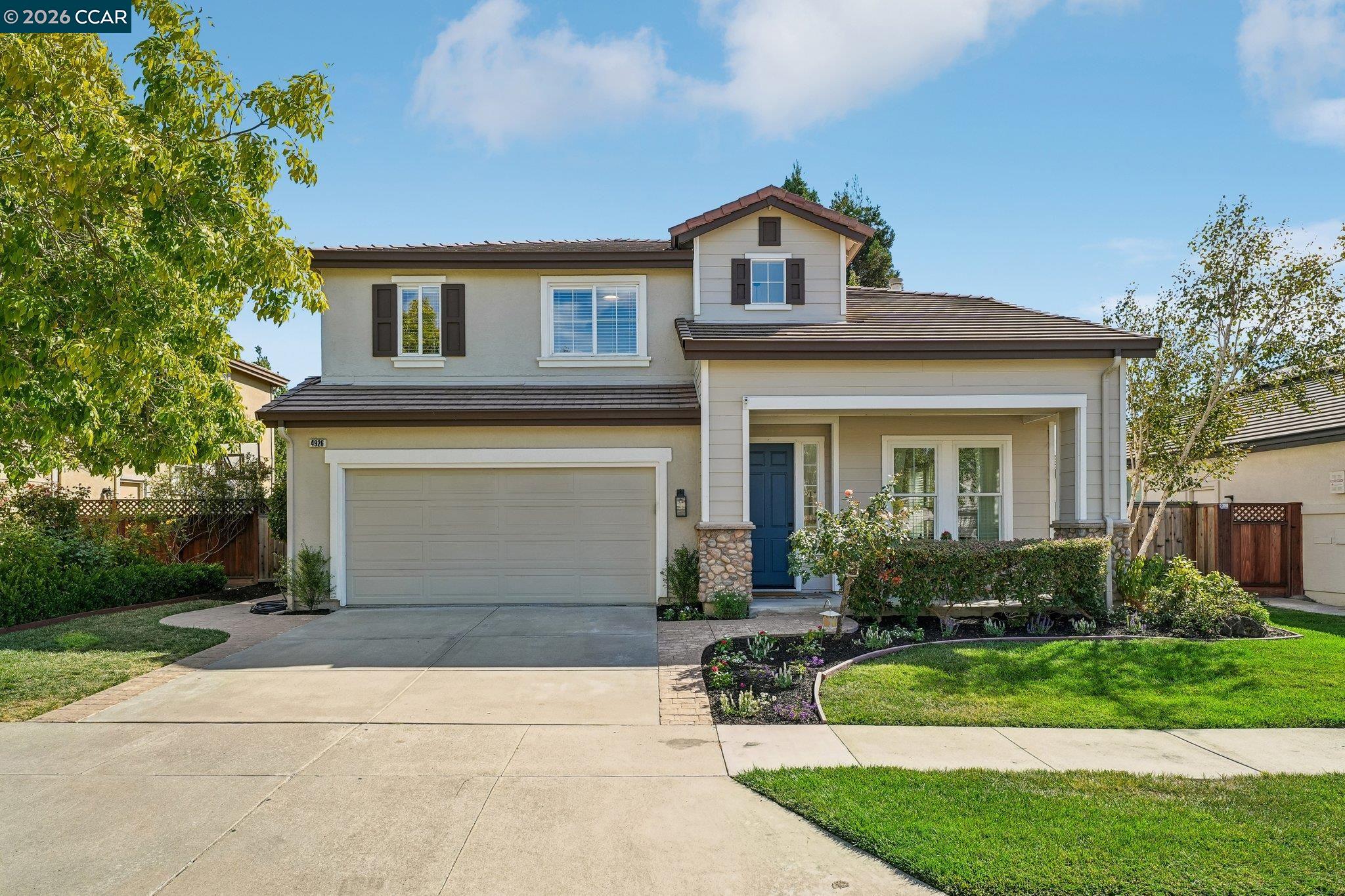 4926 Redwood Avenue