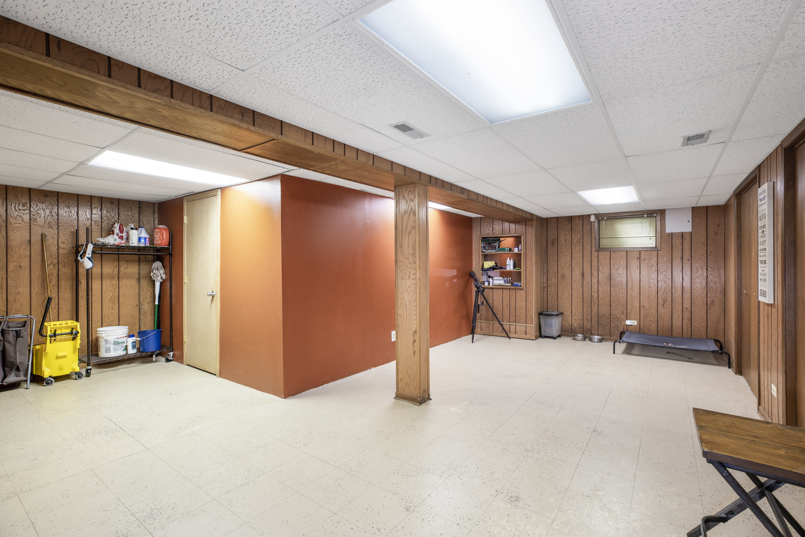 18600 Amlin Circle