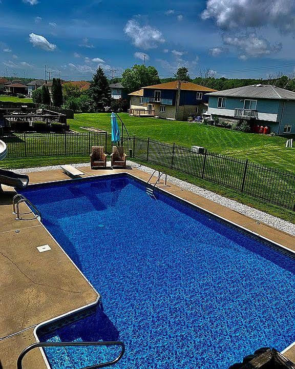 18600 Amlin Circle