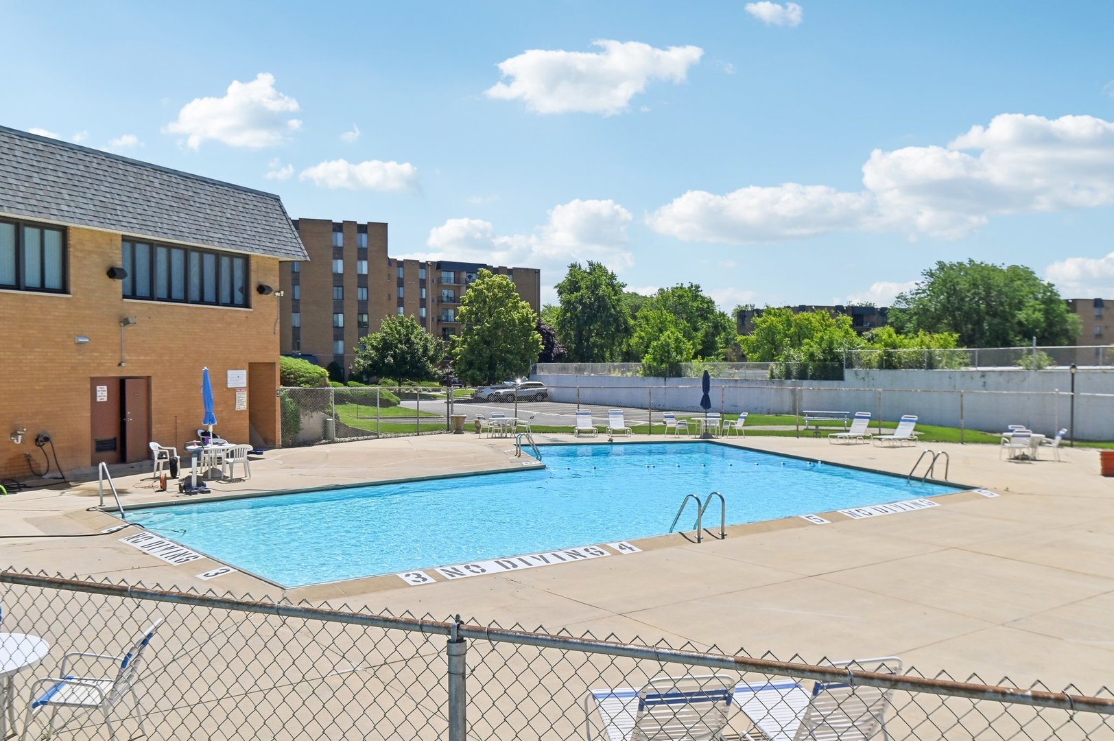 931 W Arquilla Drive Unit: 131