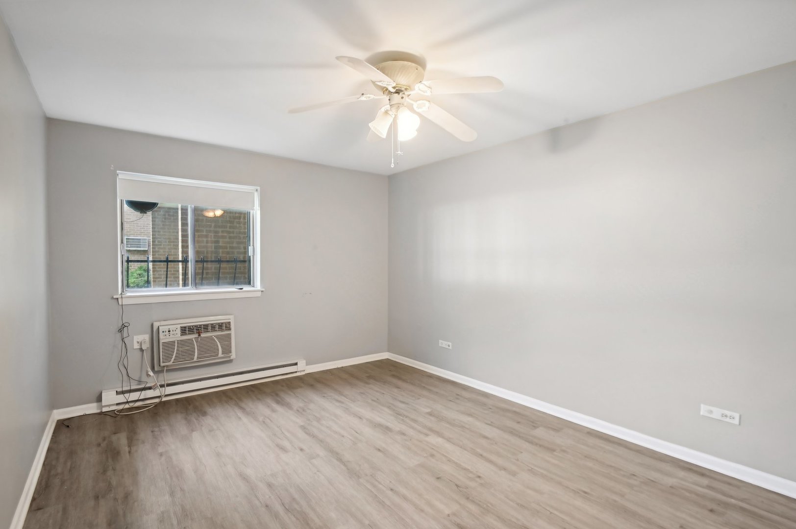 931 W Arquilla Drive Unit: 131