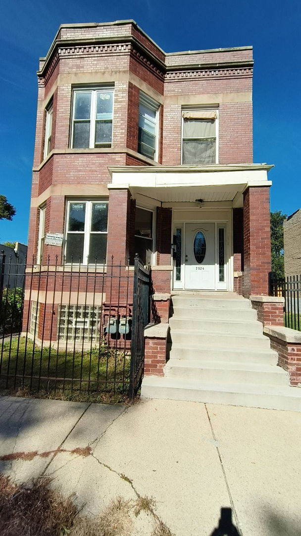 2924 W Flournoy Street