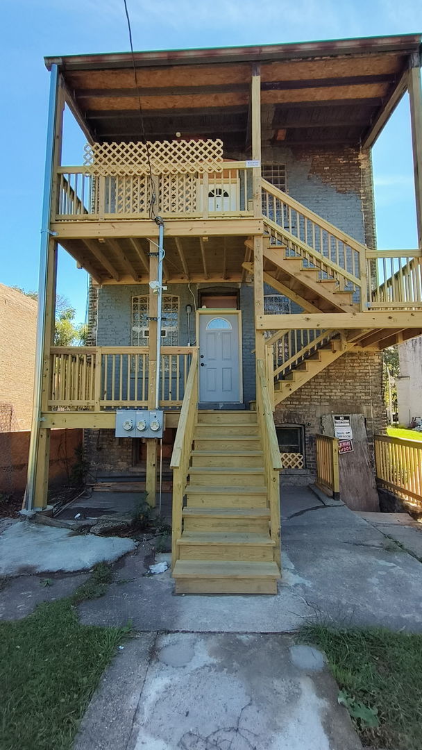 2924 W Flournoy Street