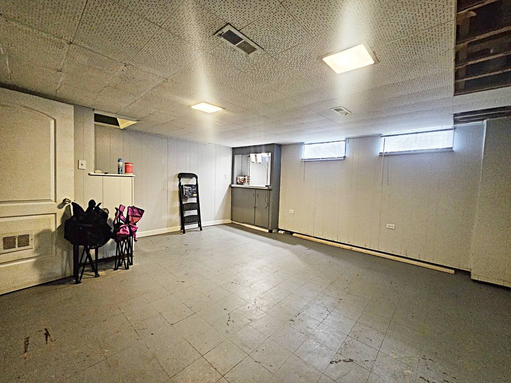 5024 W Van Buren Street Unit: D