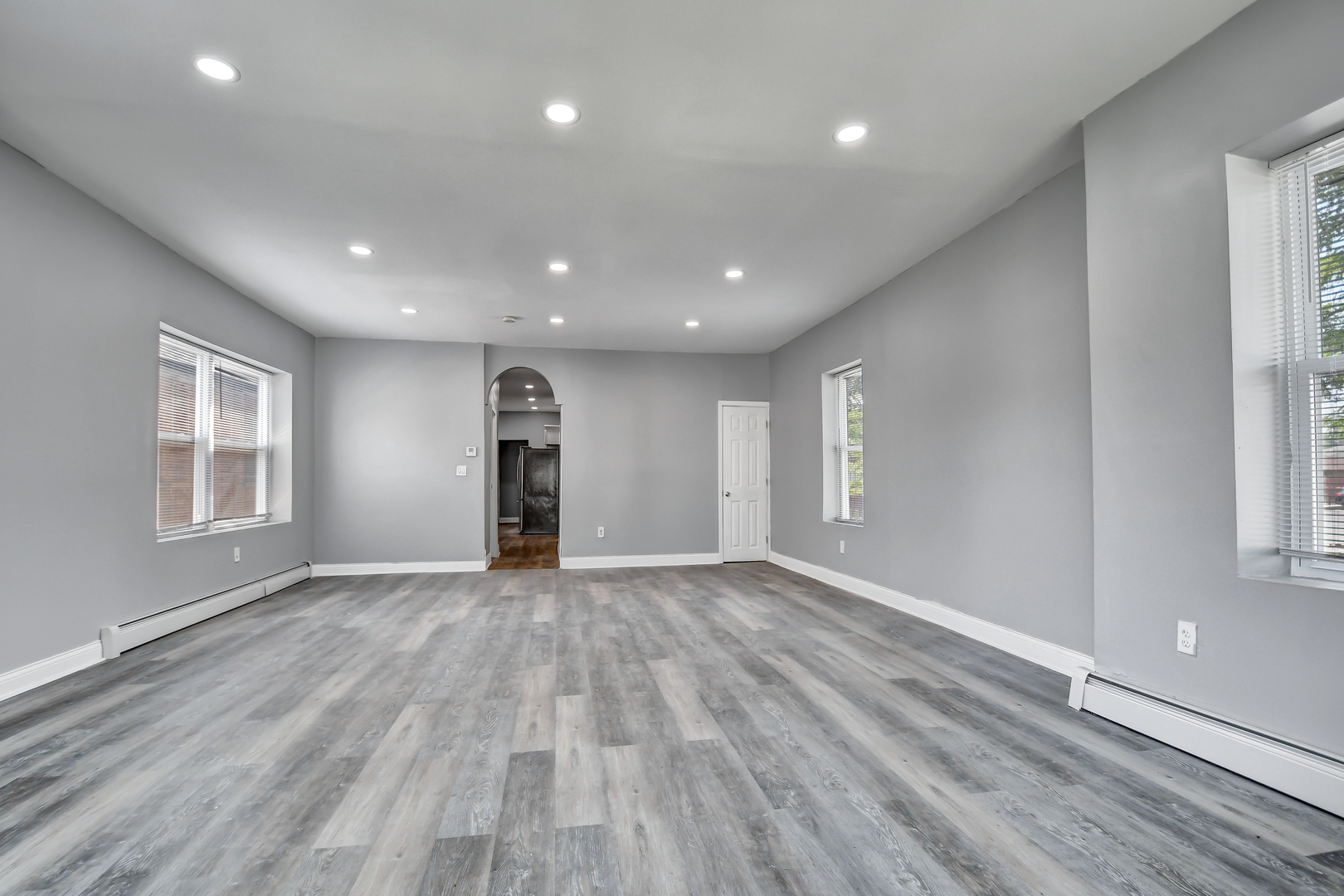 7409 W 63rd Place