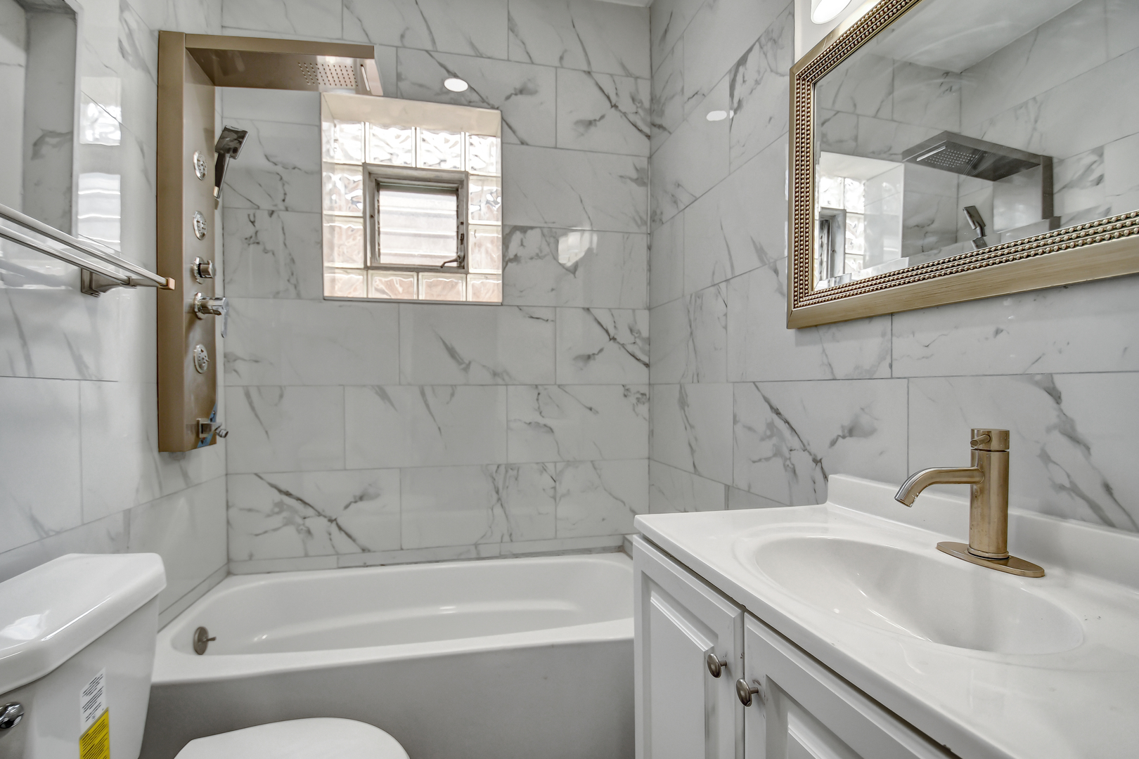 7409 W 63rd Place