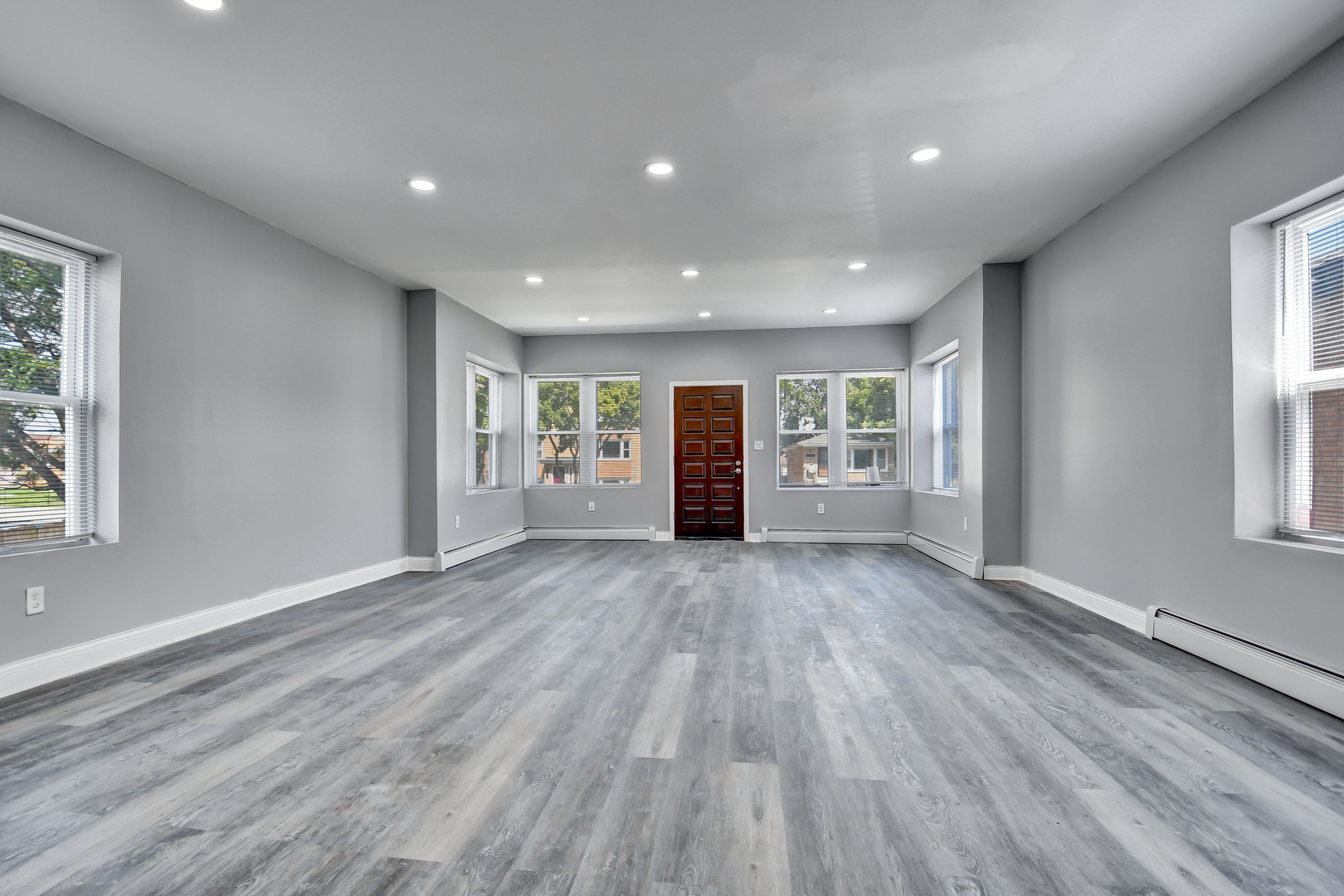 7409 W 63rd Place