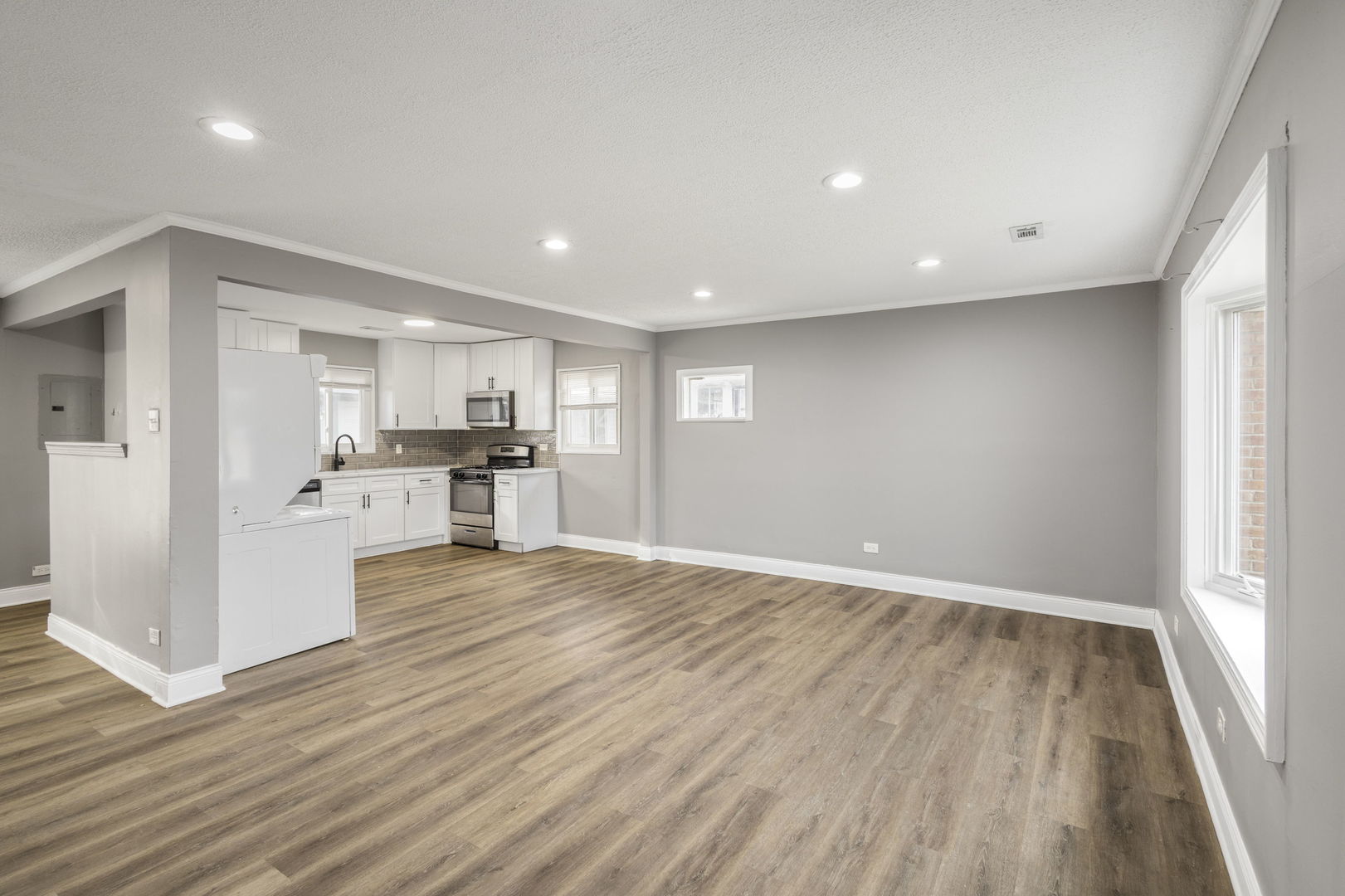127 Blackhawk Drive