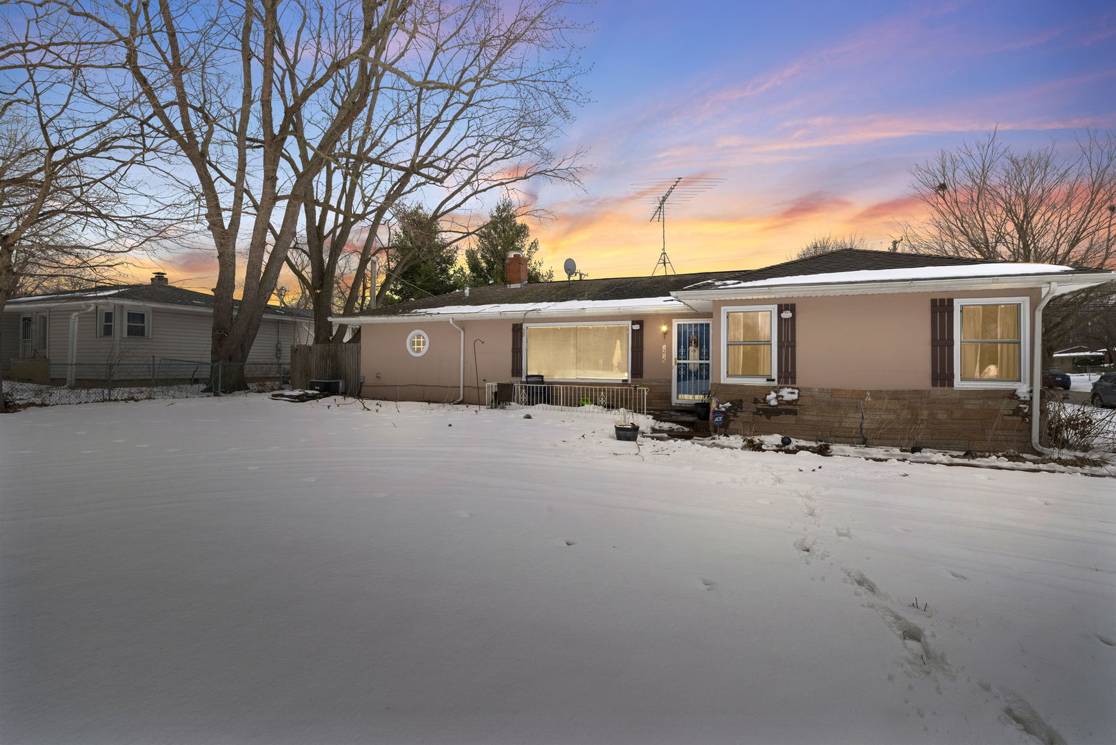 1215 Carmel Boulevard