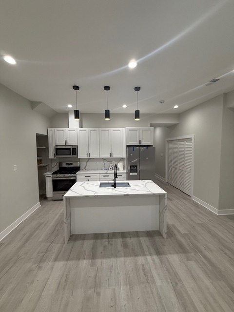 2933 W Lexington Street Unit: 2