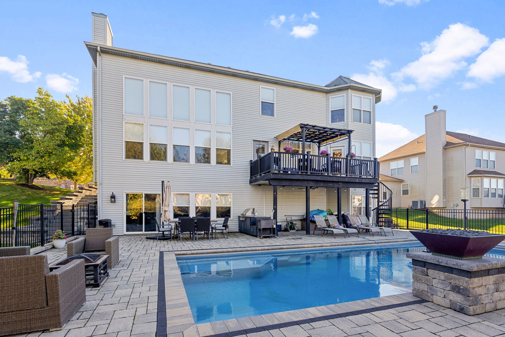 1380 Acorn Court