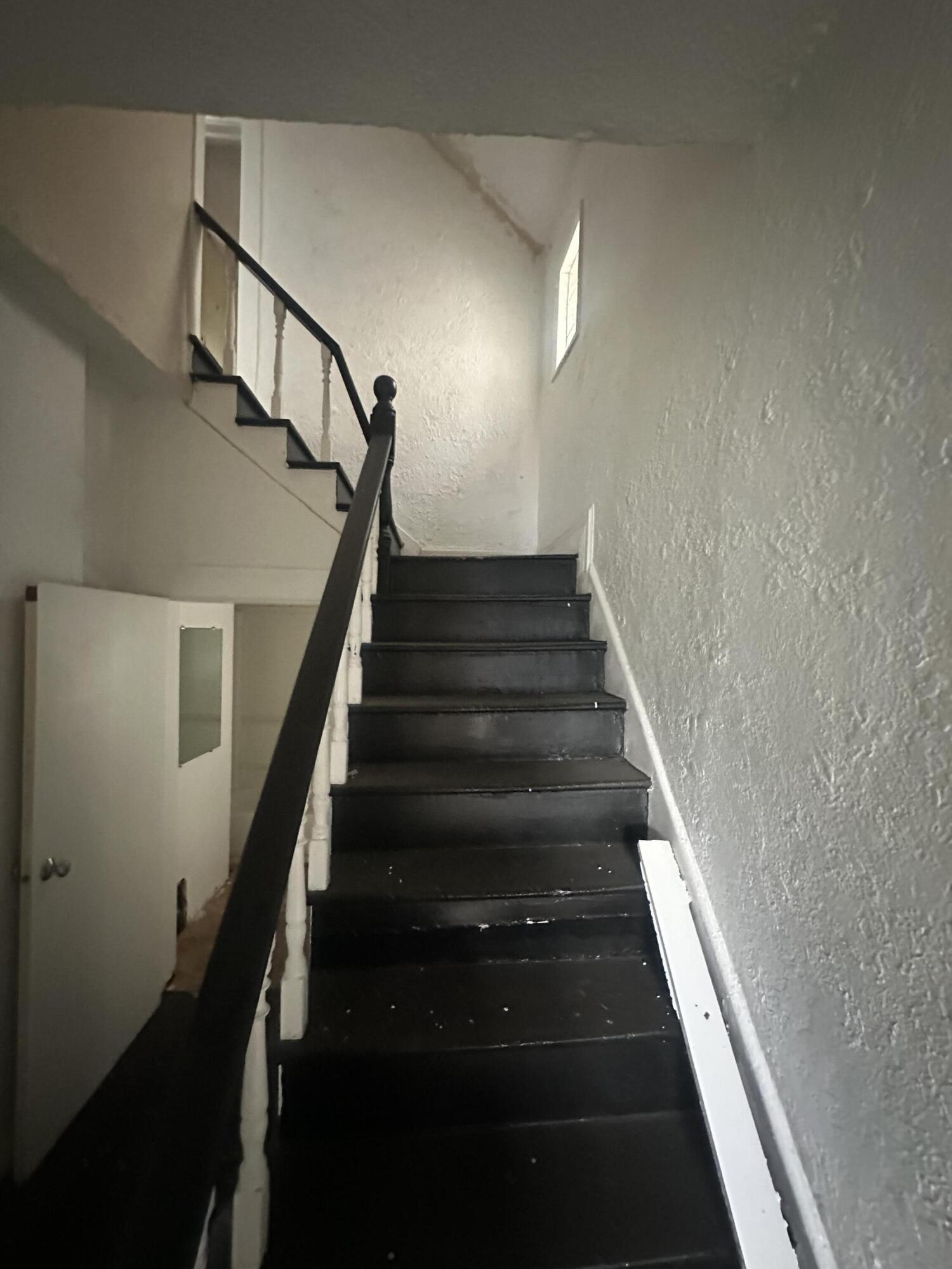4429 Northcote Avenue