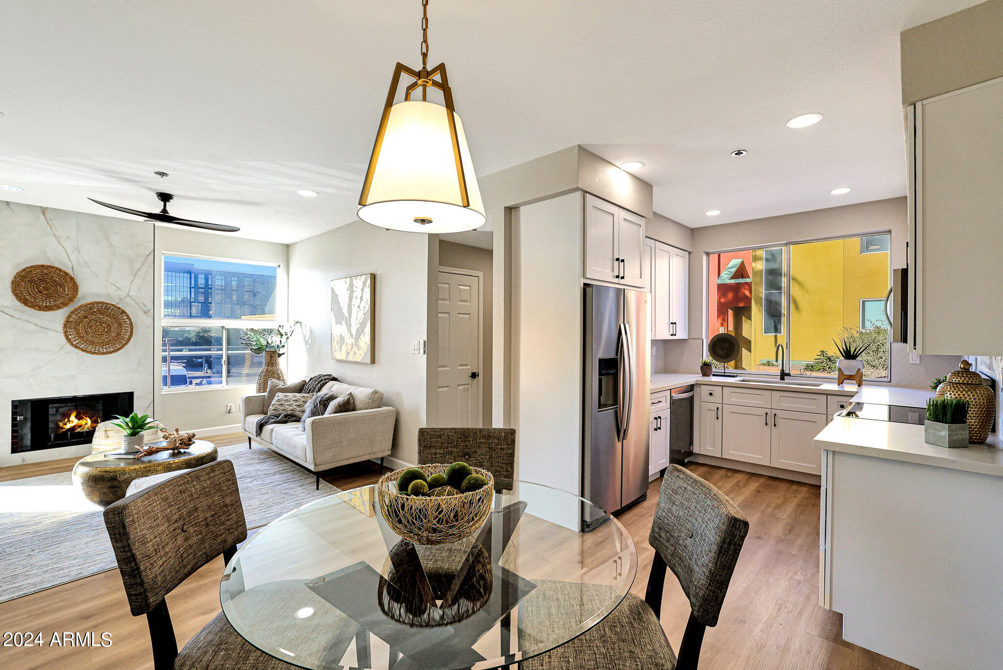154 W 5TH Street, 125