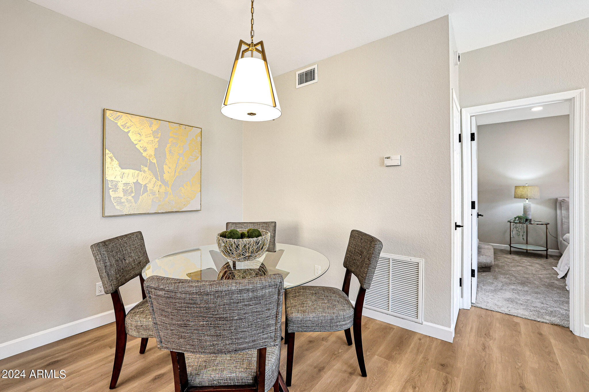 154 W 5TH Street, 125