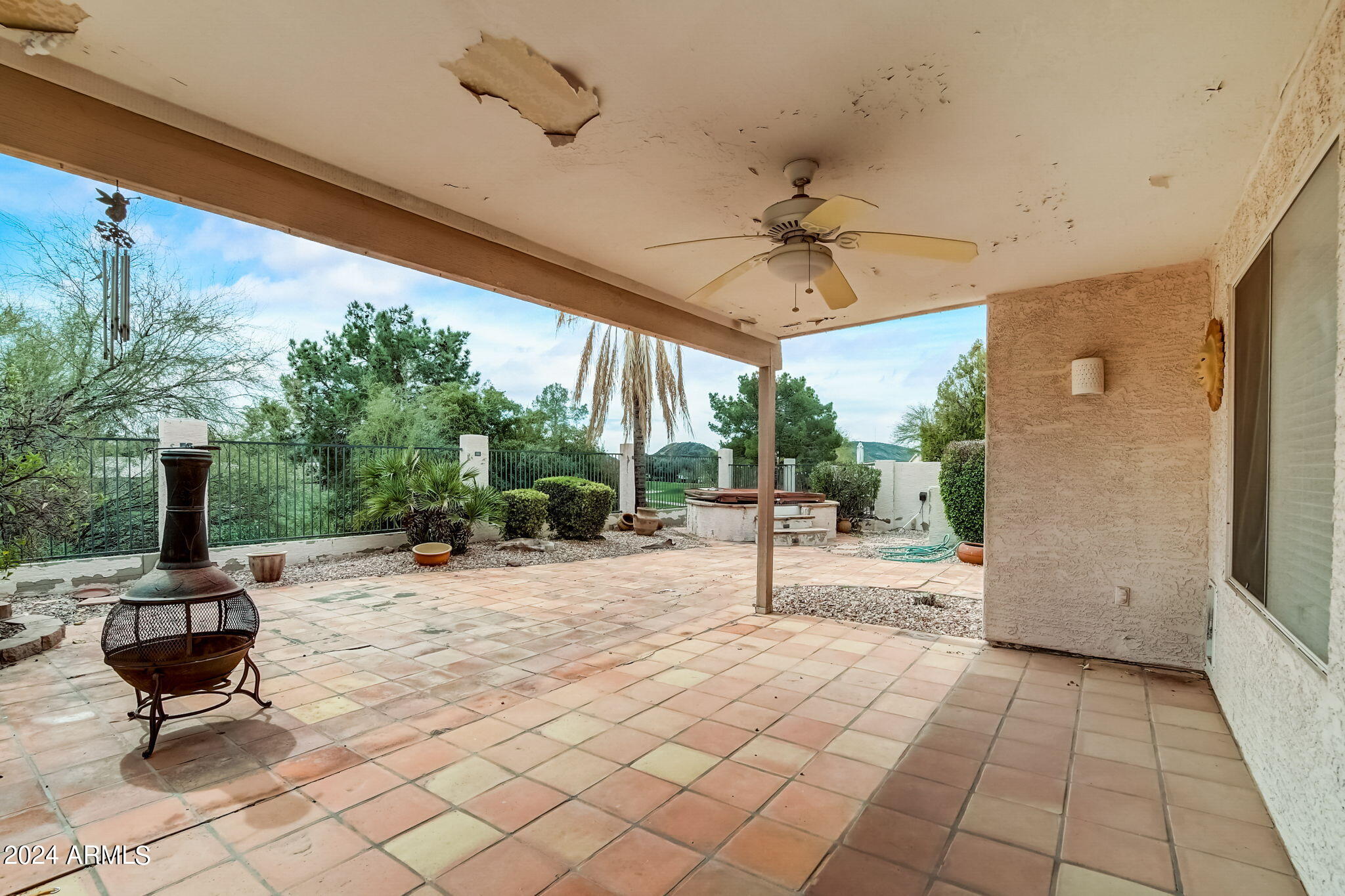 1301 E SHEENA Drive