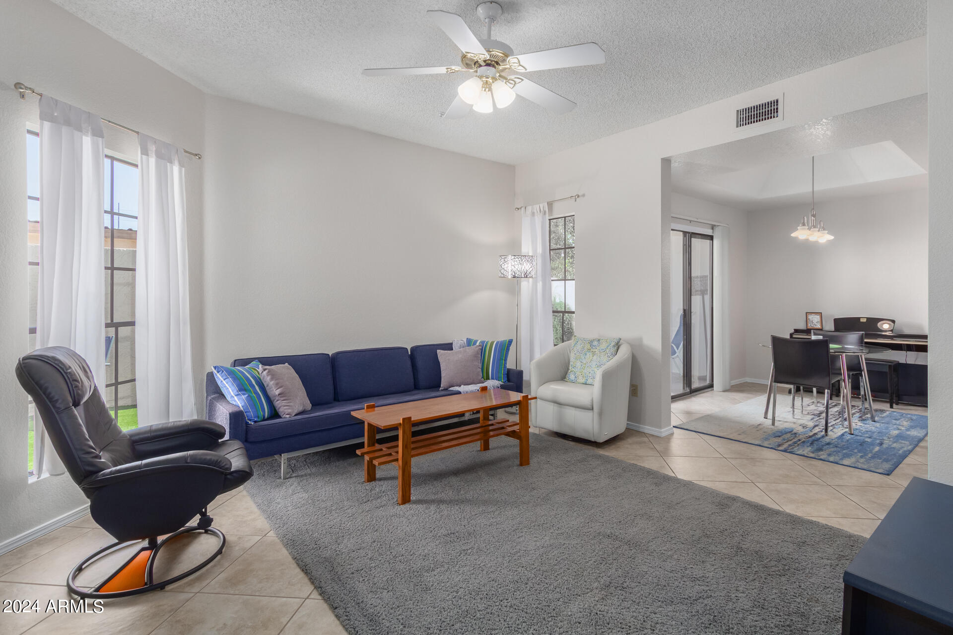 1124 E ROSE Lane, 8
