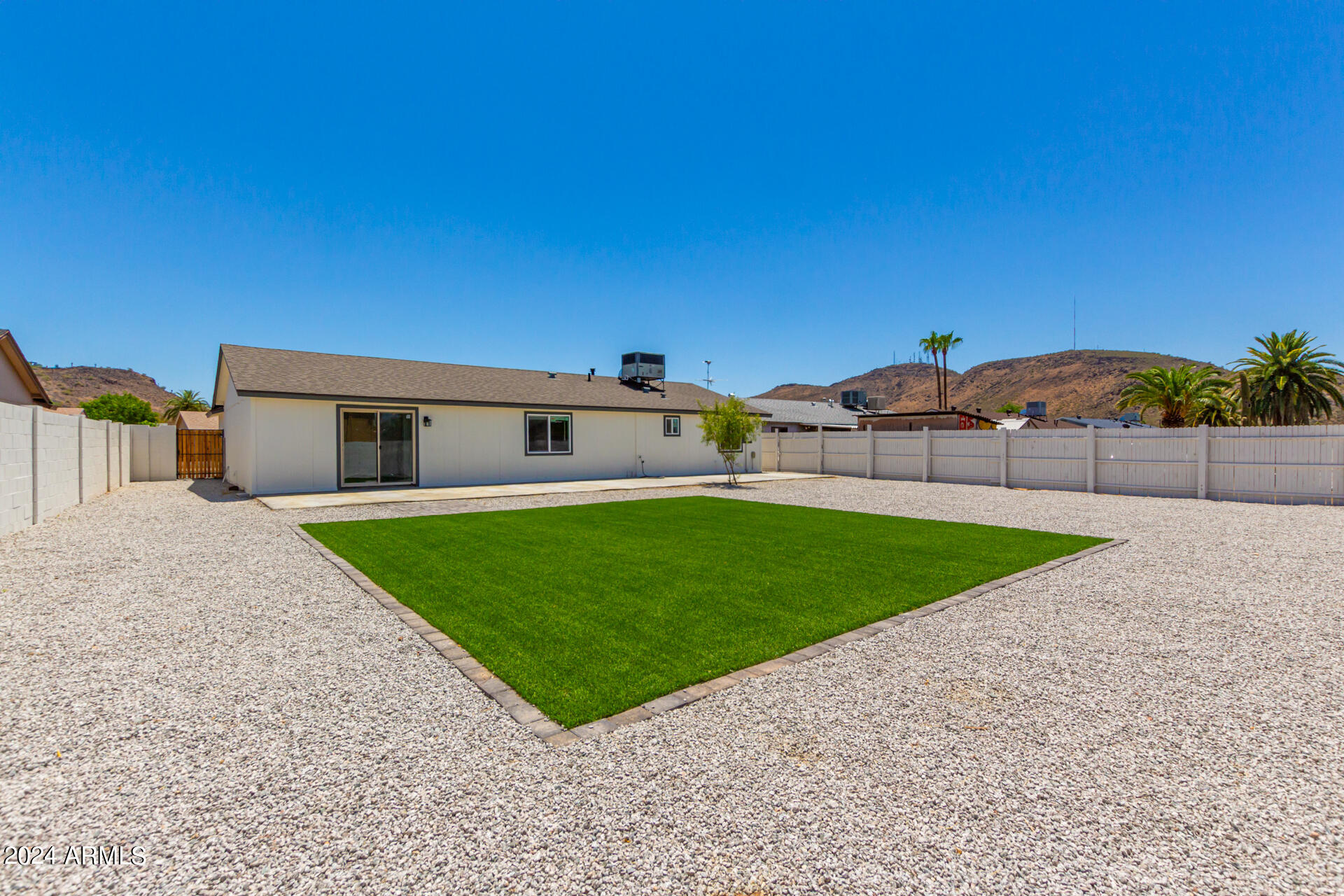 13448 N 18TH Drive