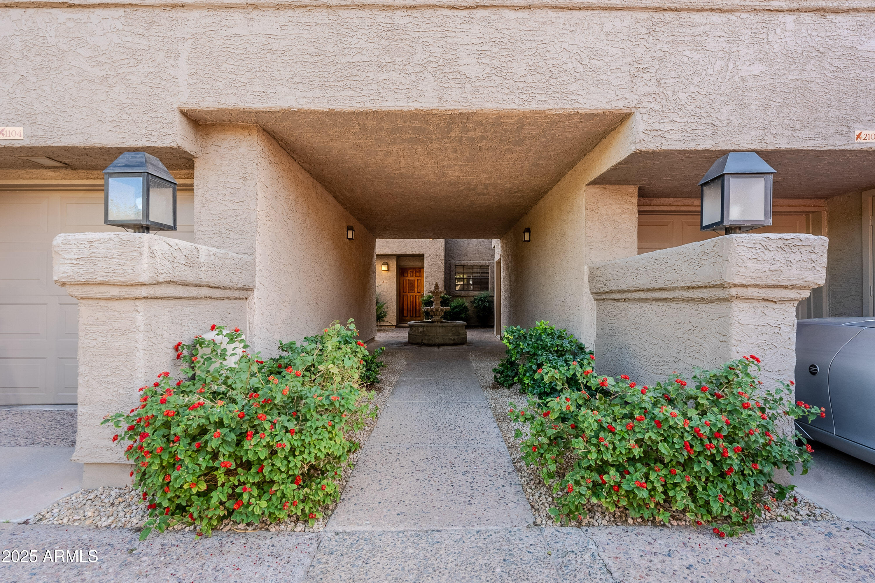 10019 E MOUNTAIN VIEW Road, 2107