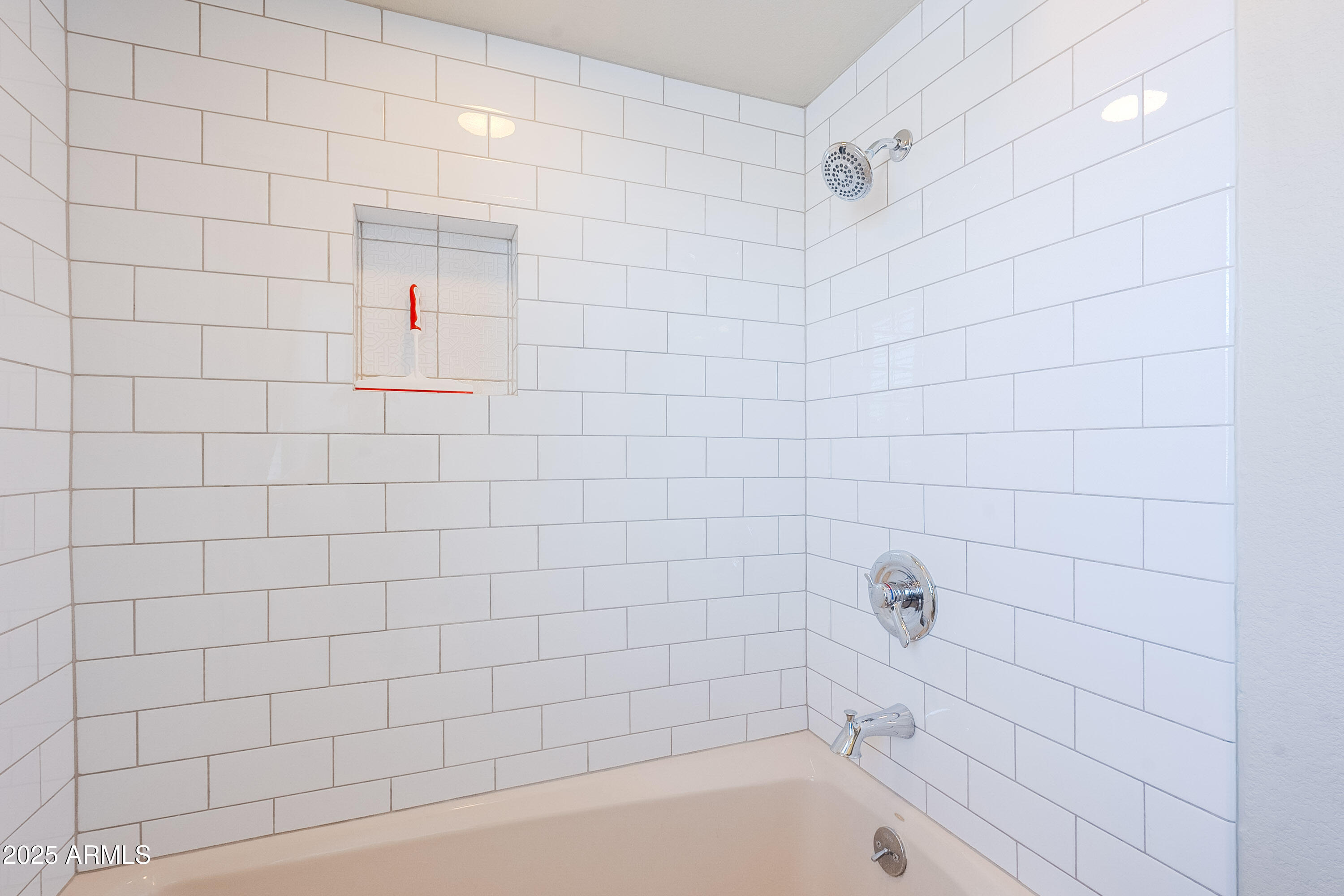 10019 E MOUNTAIN VIEW Road, 2107