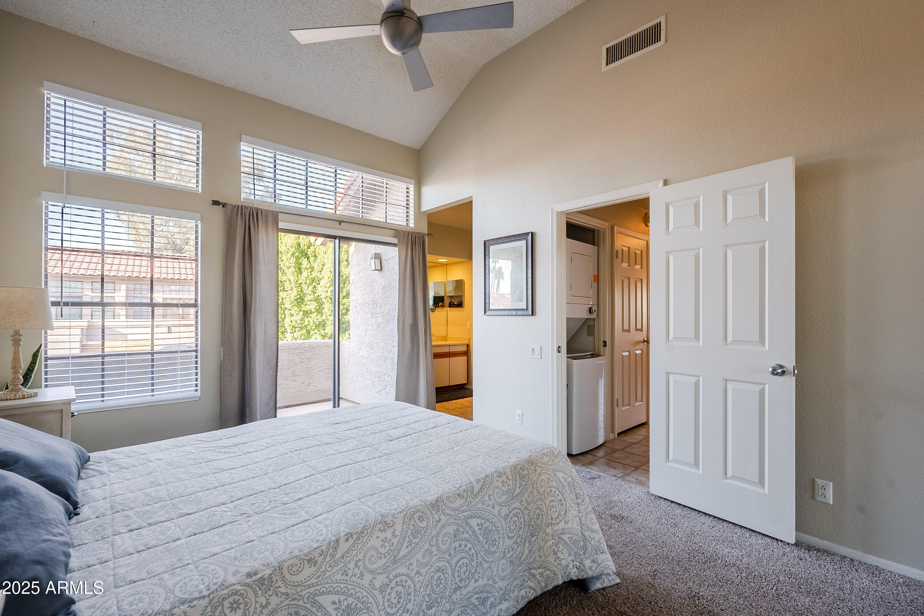 10019 E MOUNTAIN VIEW Road, 2107