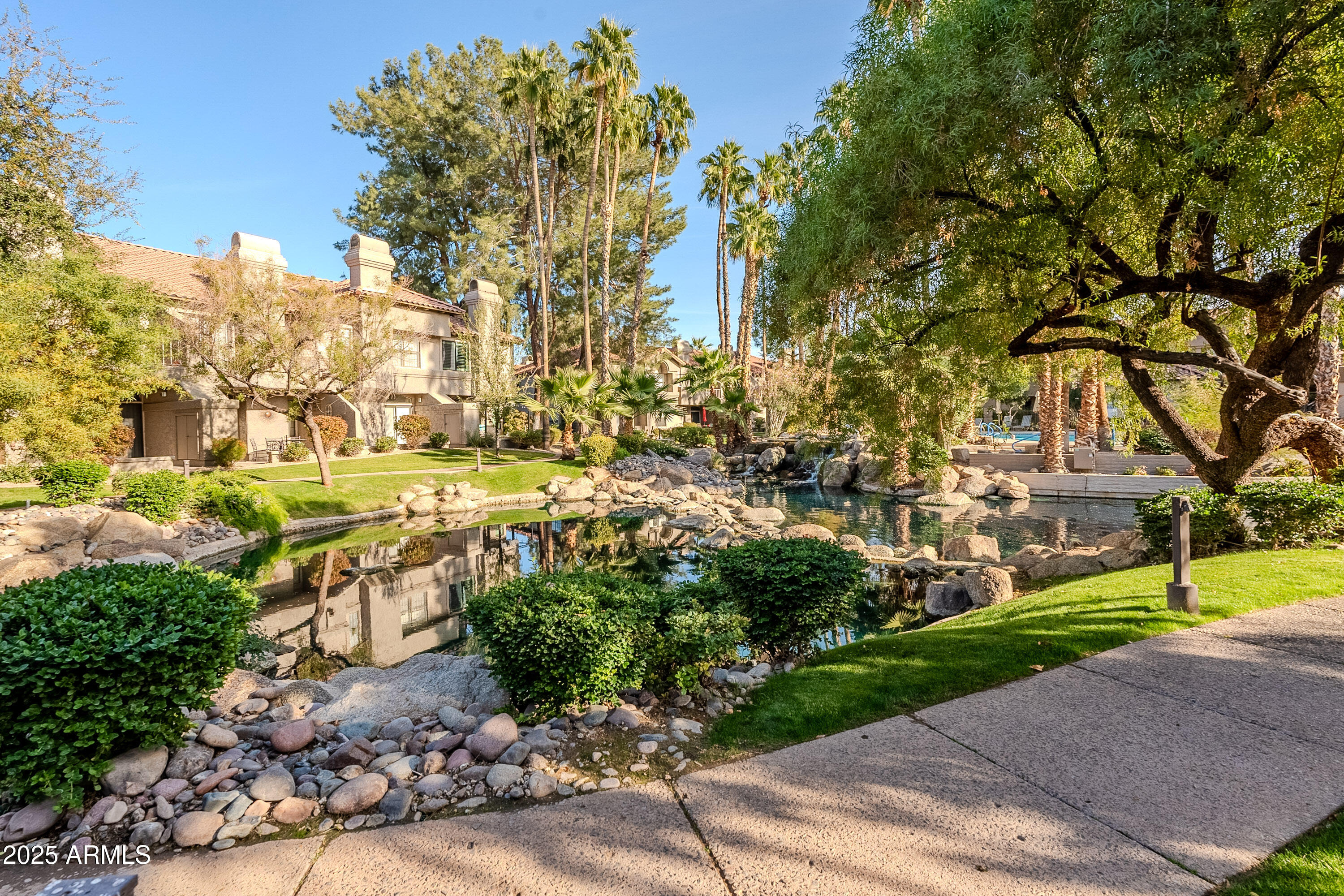 10019 E MOUNTAIN VIEW Road, 2107