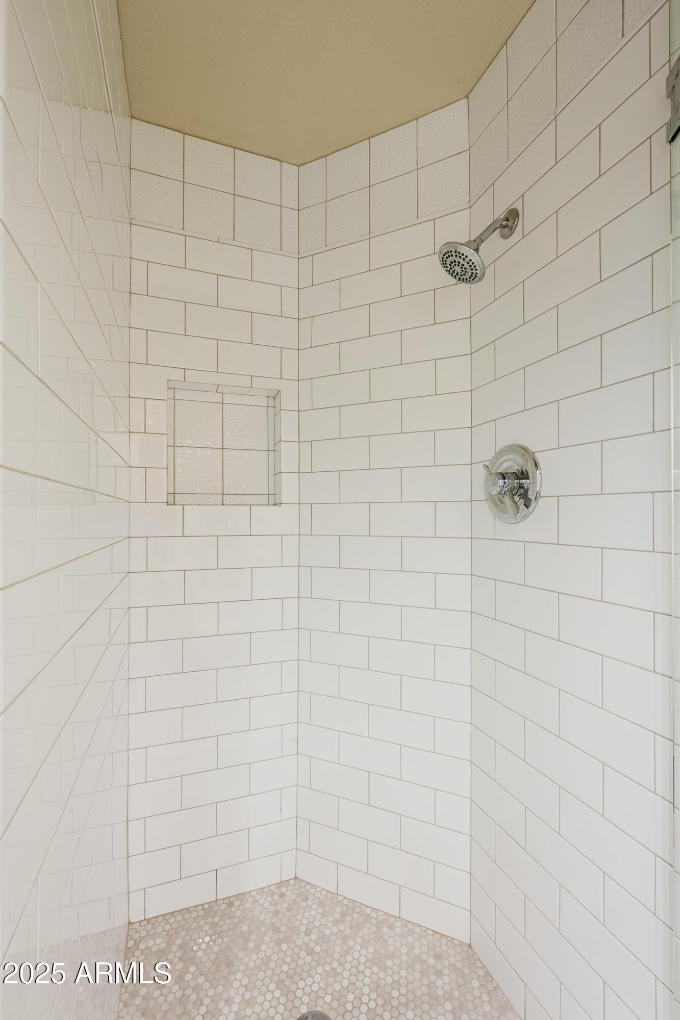 10019 E MOUNTAIN VIEW Road, 2107