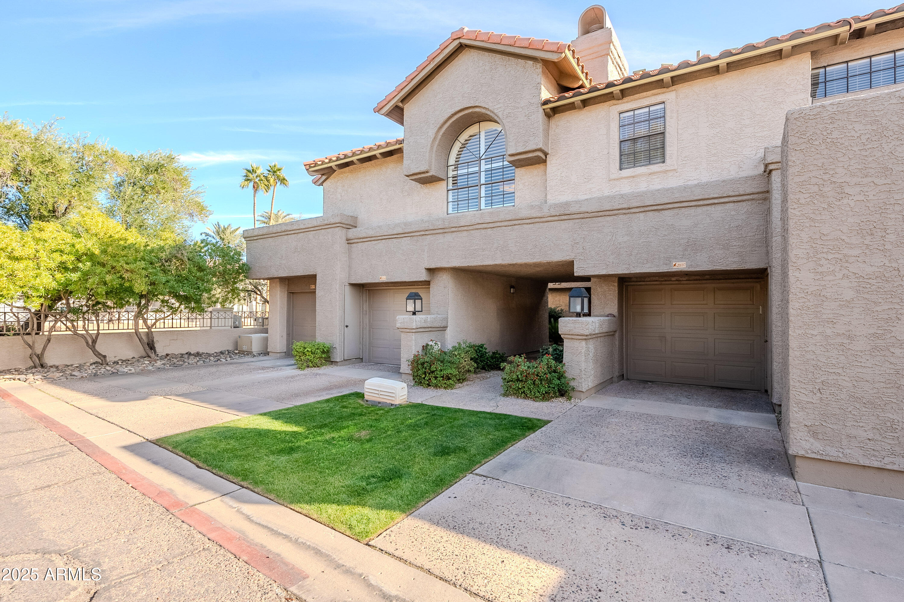 10019 E MOUNTAIN VIEW Road, 2107