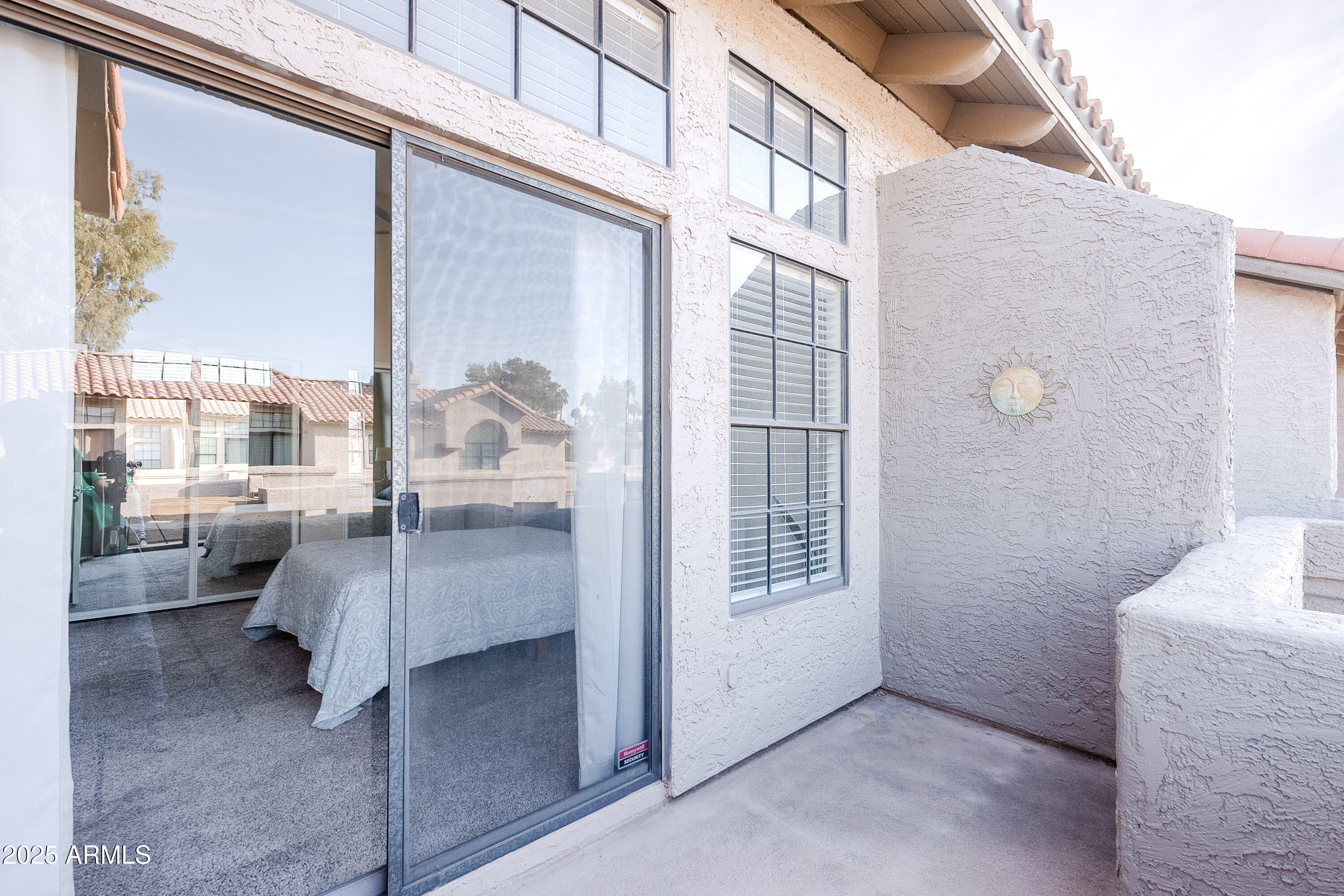 10019 E MOUNTAIN VIEW Road, 2107