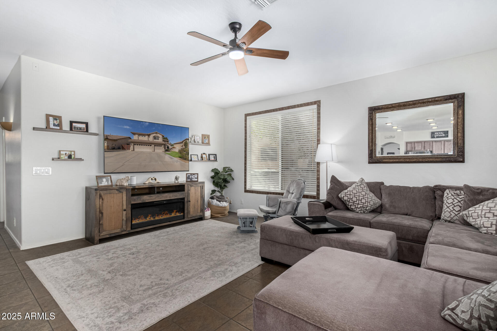 314 W LOMA VISTA Street
