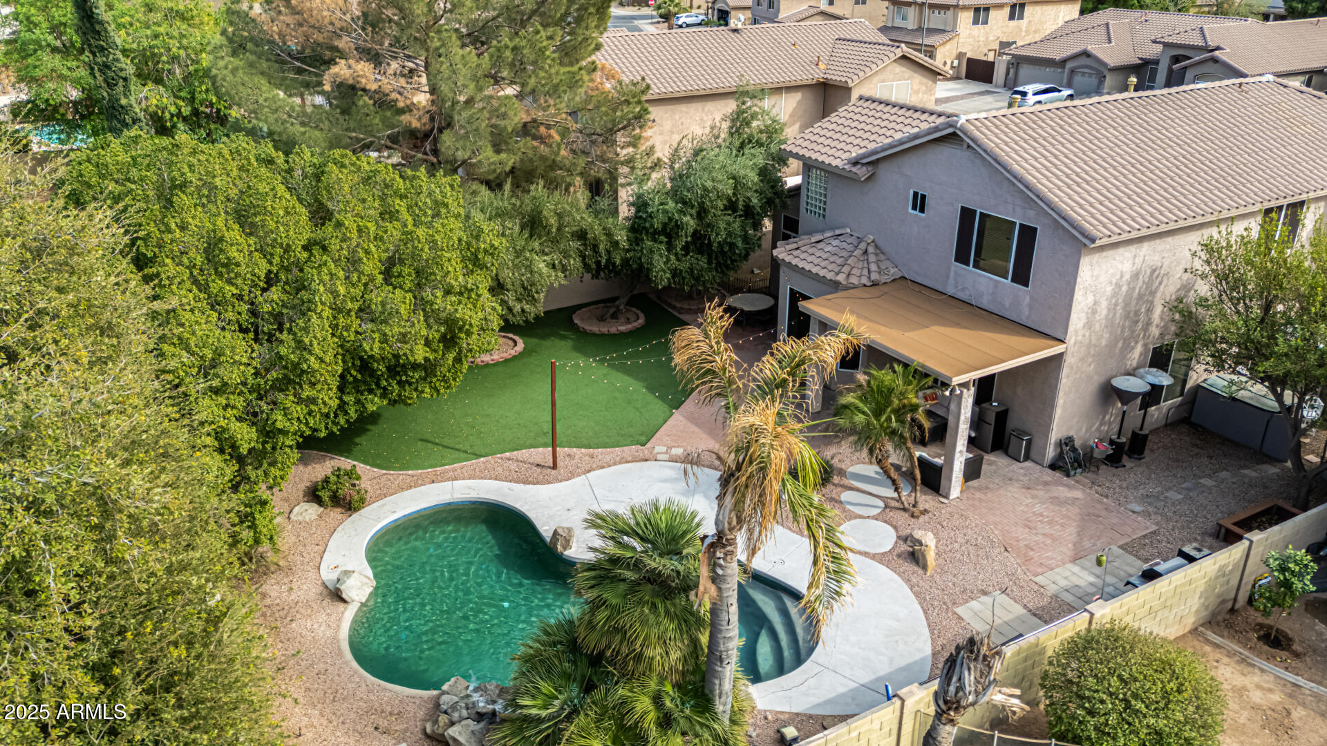 314 W LOMA VISTA Street