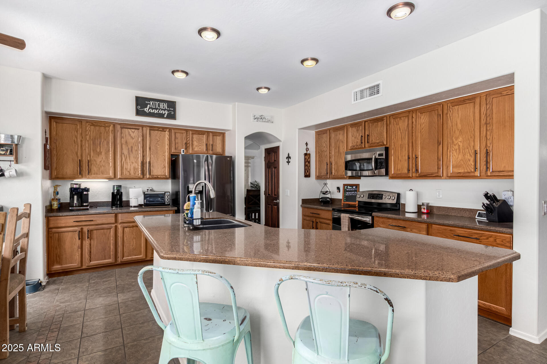 314 W LOMA VISTA Street