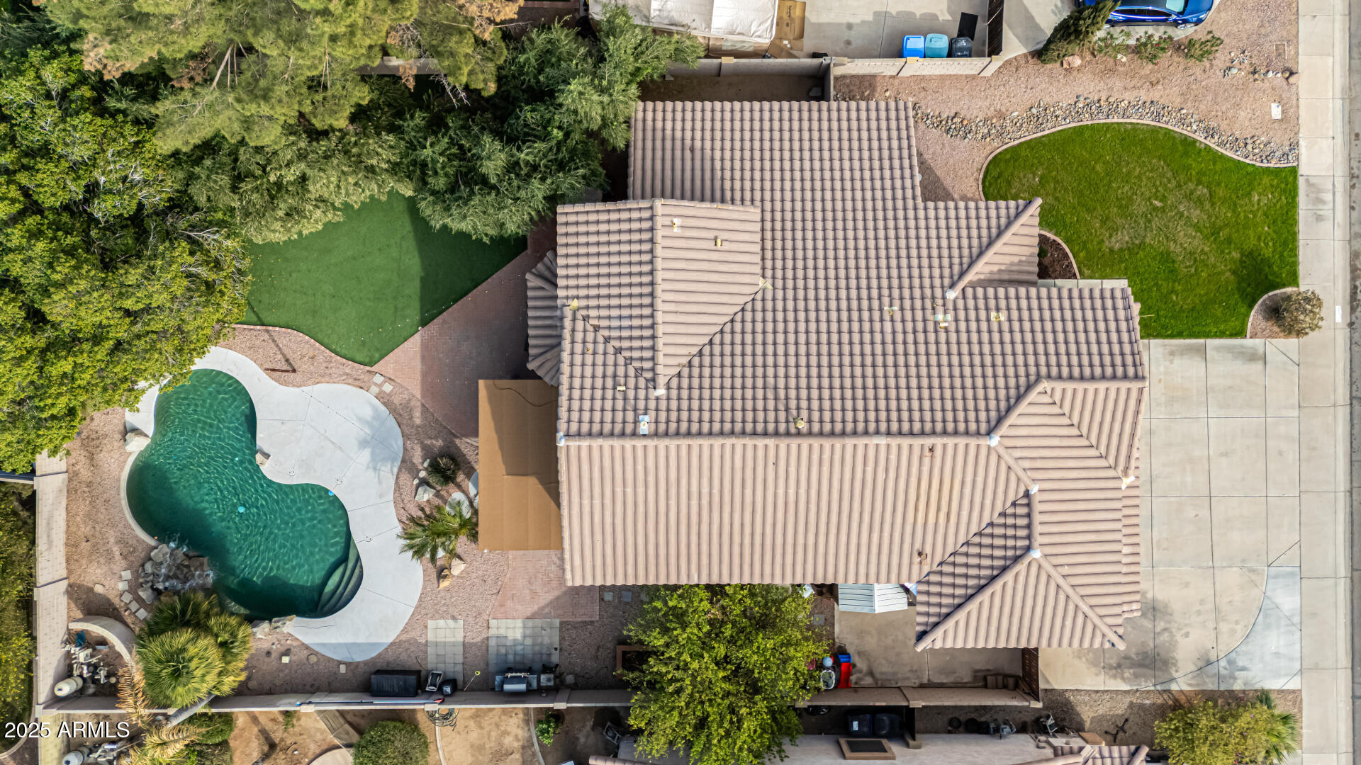 314 W LOMA VISTA Street